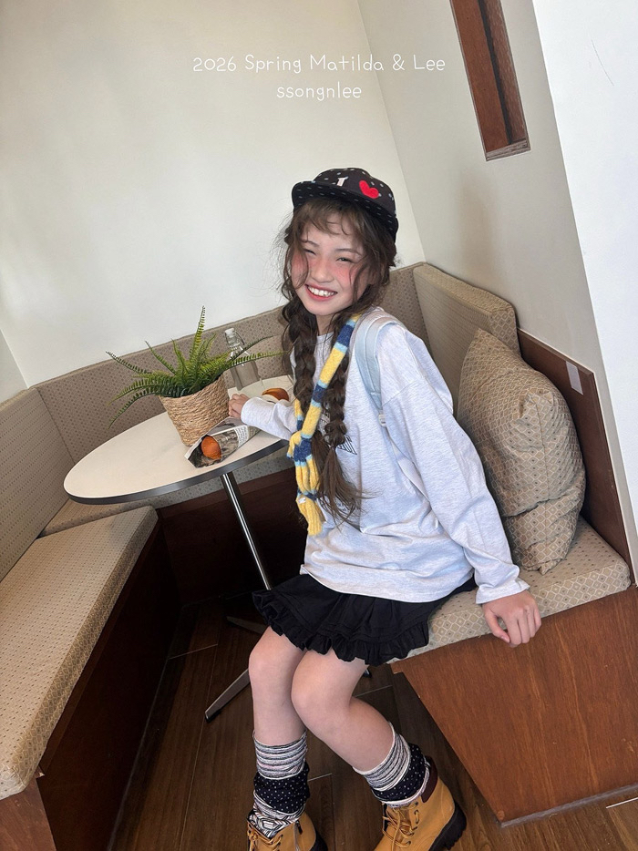 🇰🇷Matilda&Lee tee