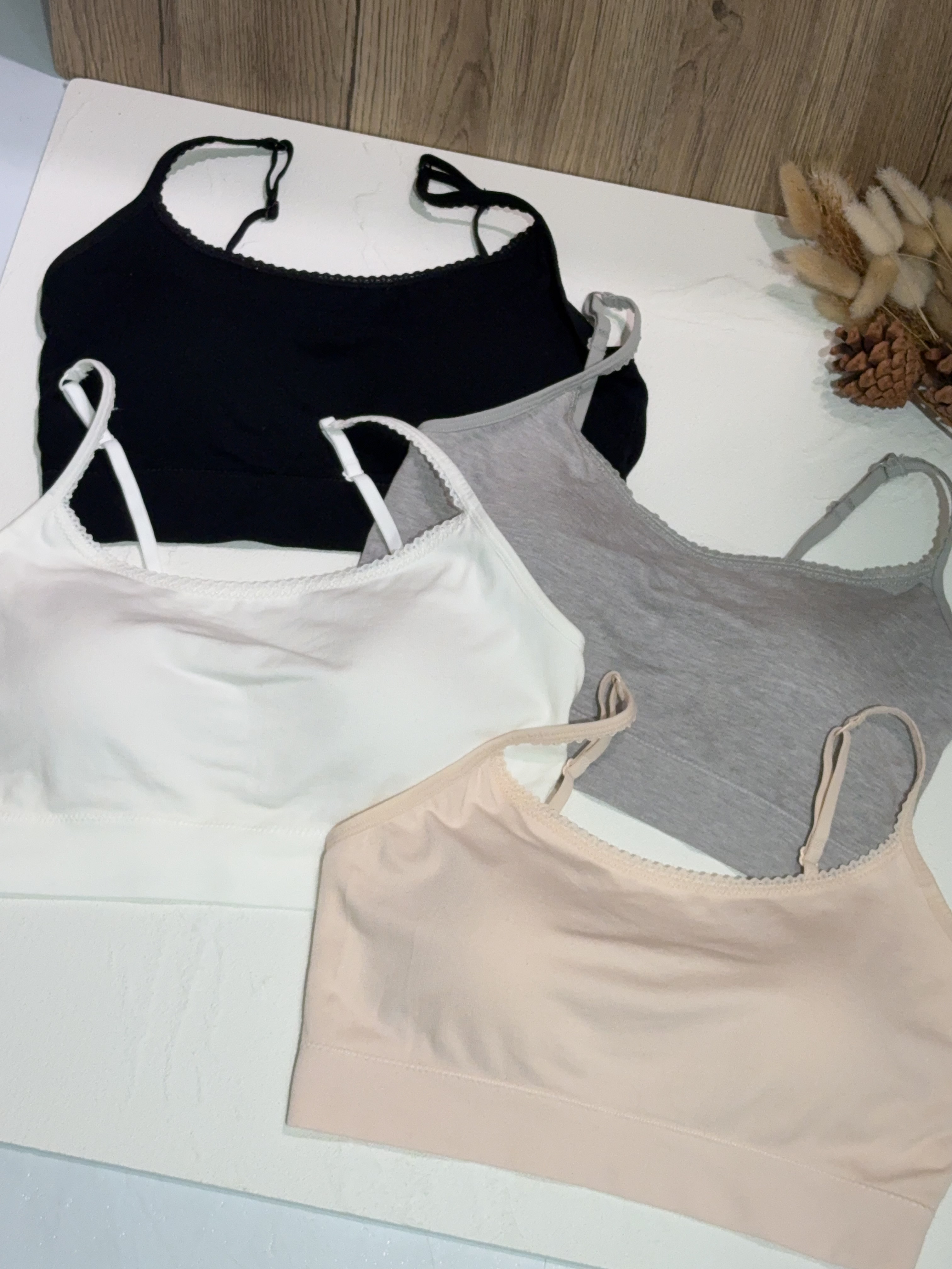 後lace短bra top