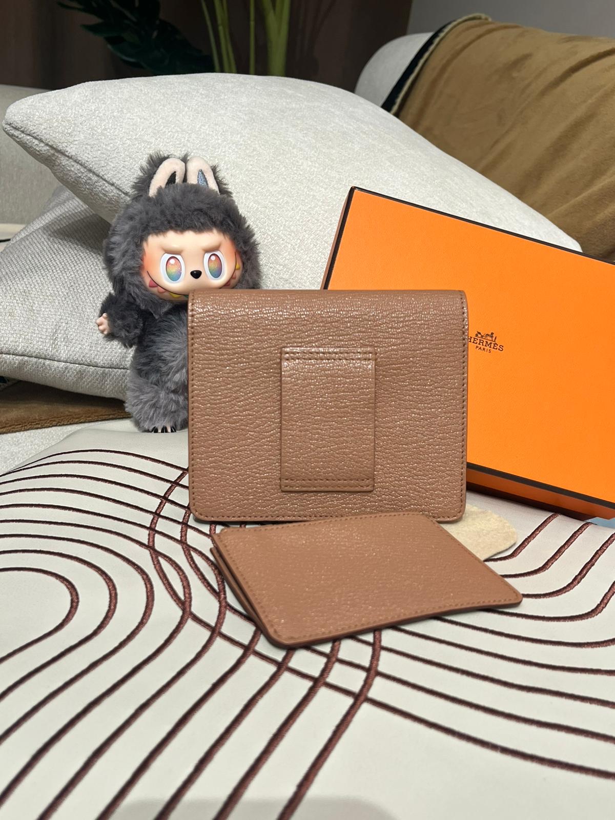Hermes Mysore Goatskin Roulis Slim山羊皮短銀包 STAMP Y, 100%Authentic,99%new✅box