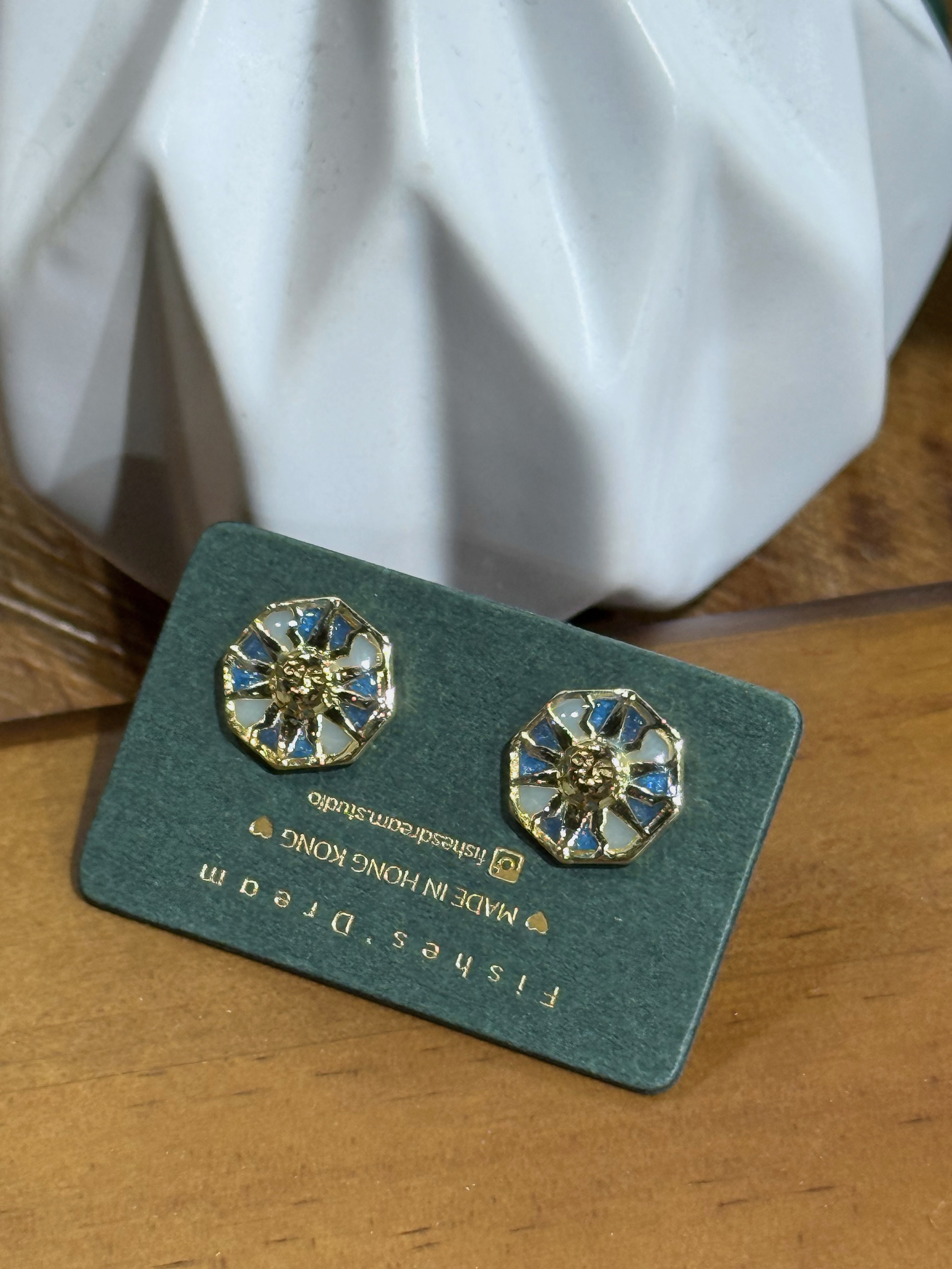 太陽の擁抱｜Sun Embrace Stud Earrings