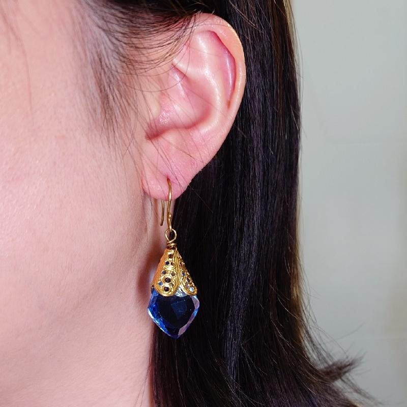 Vintage Recomposed Blue Faceted Glass Hook Earrings (C034)