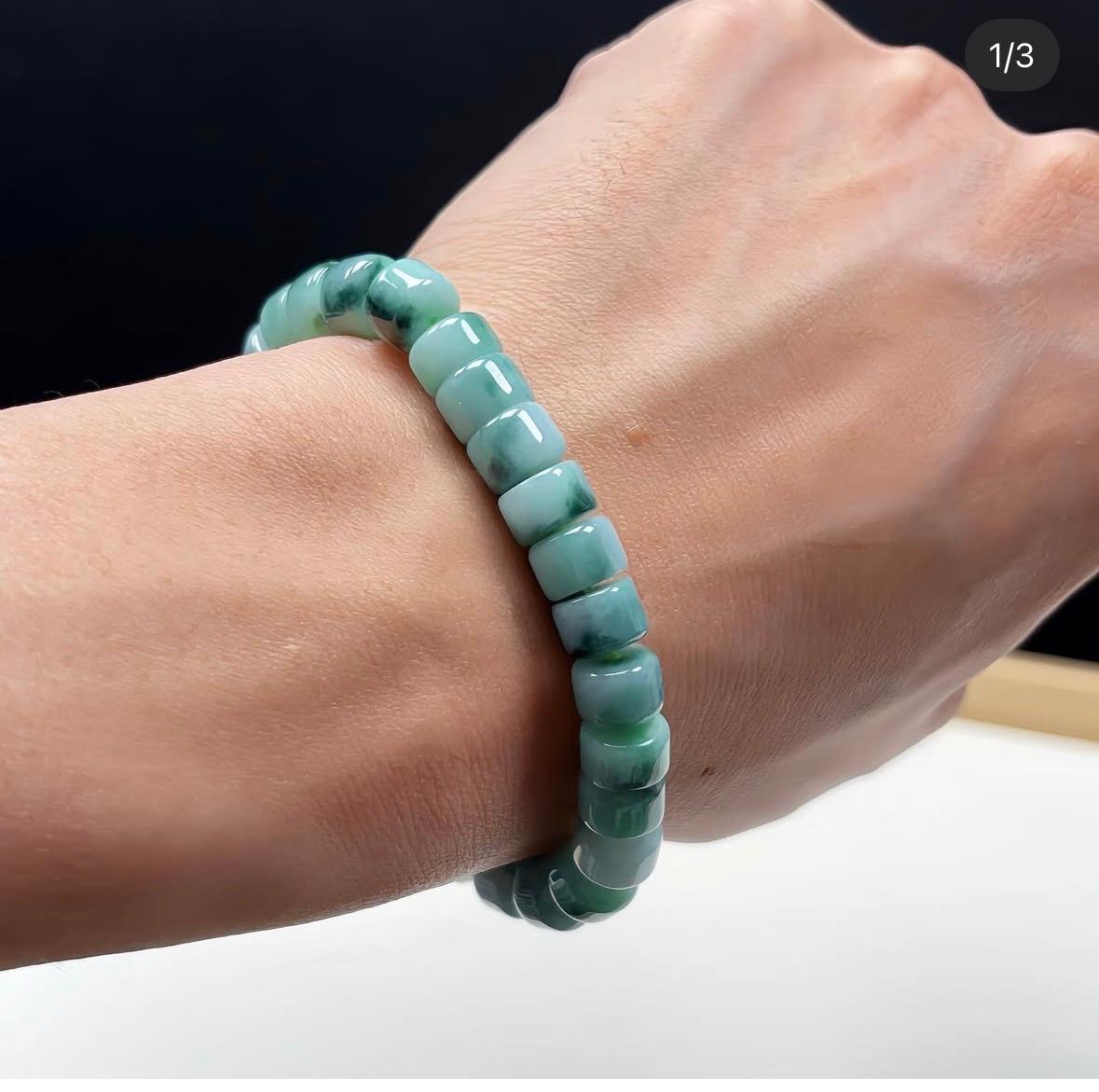 8.2mm 飄花筒珠翡翠手串