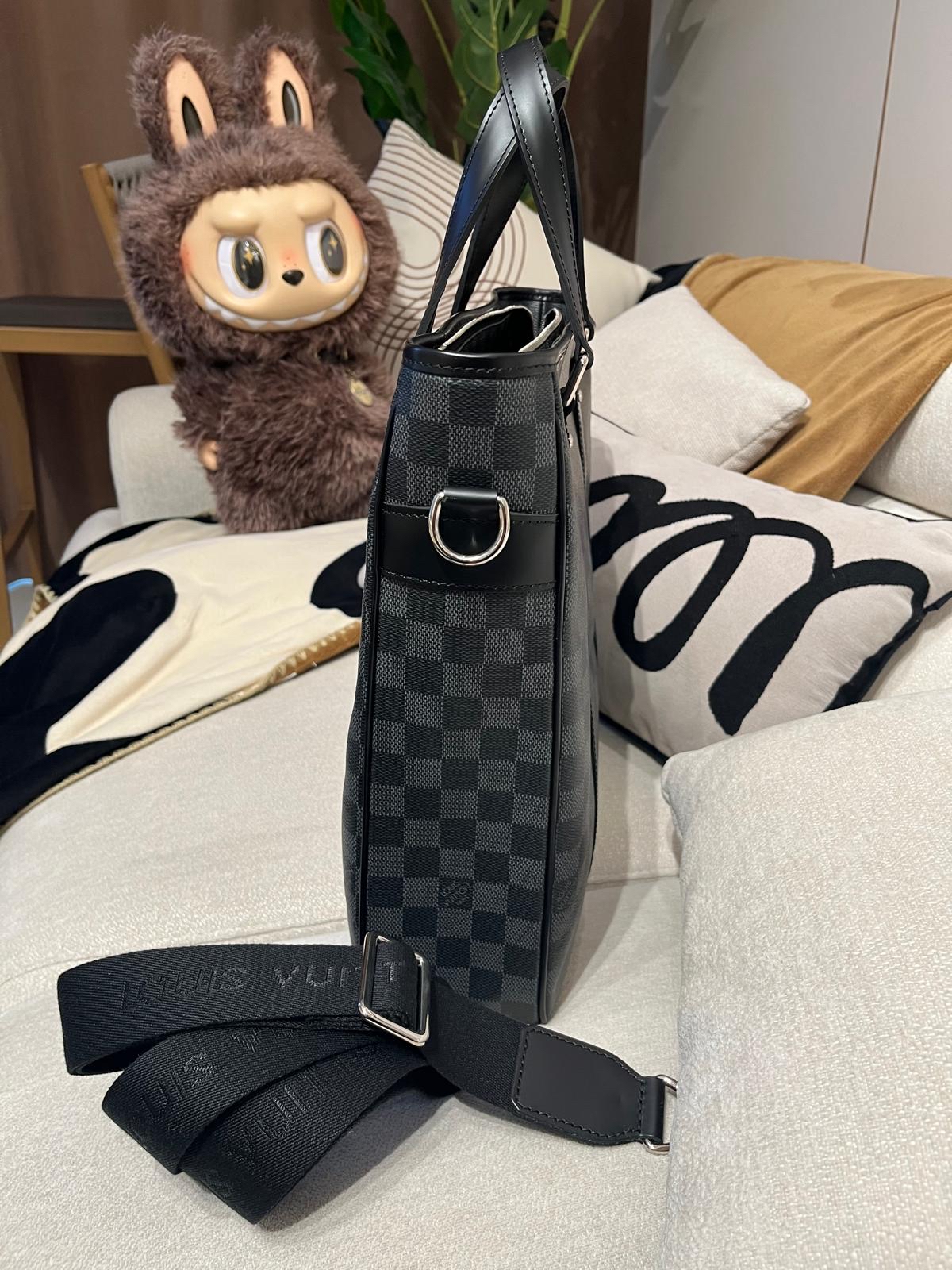 LV Damier Graphite 2Way Bag M41259 100%Authentic, 98%New ✅Dust bag