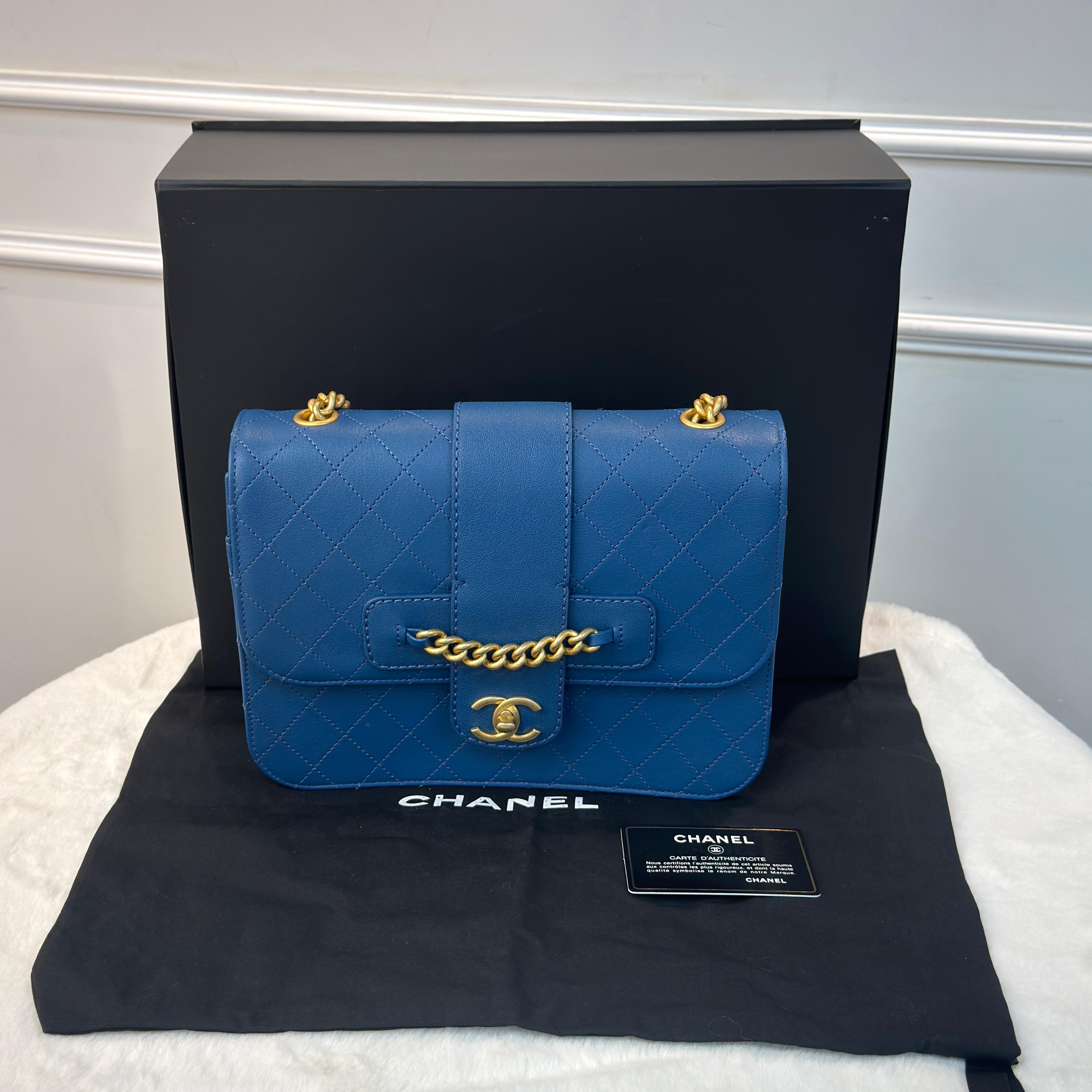 Chanel 山羊皮藍色金扣  罕有藍色中古風