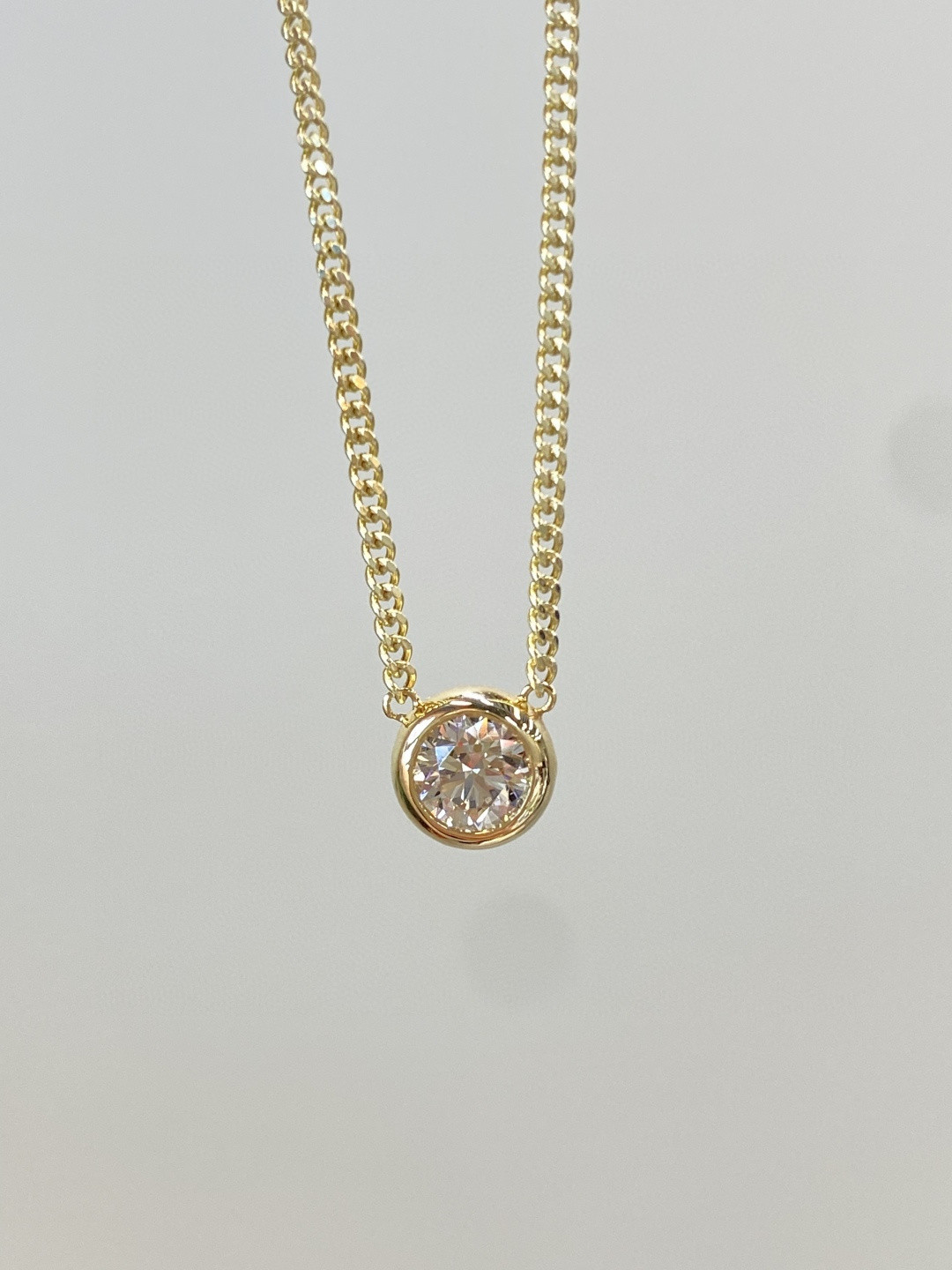 18K Diamond Necklace 