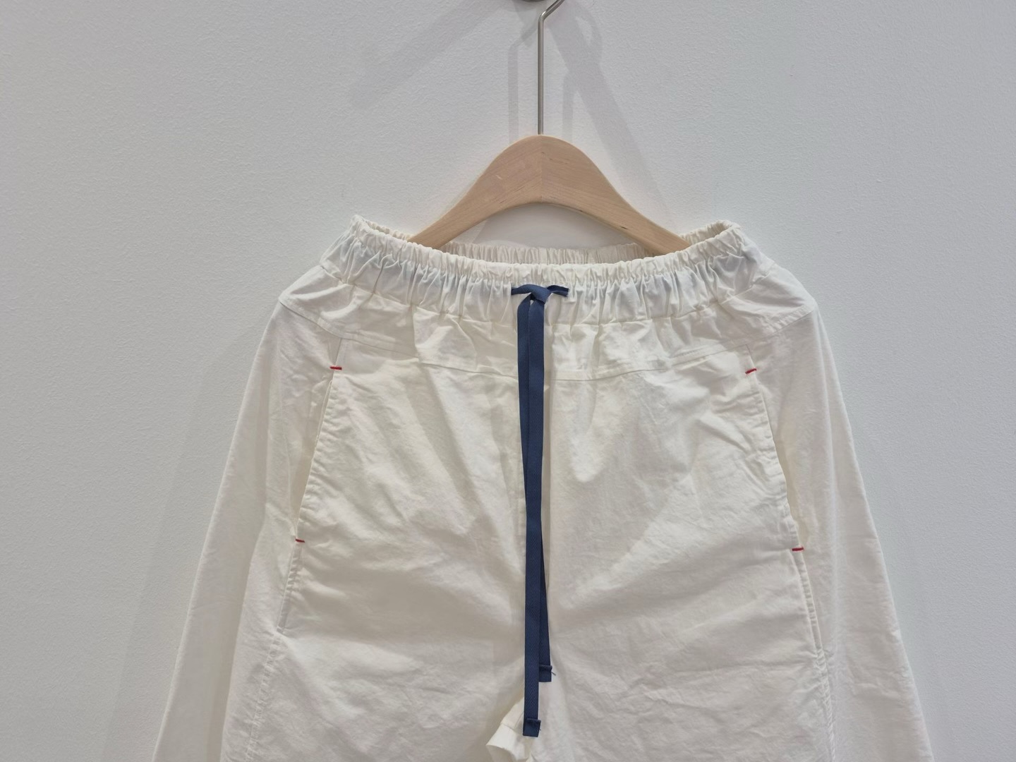 PP OS 間約淡色褲