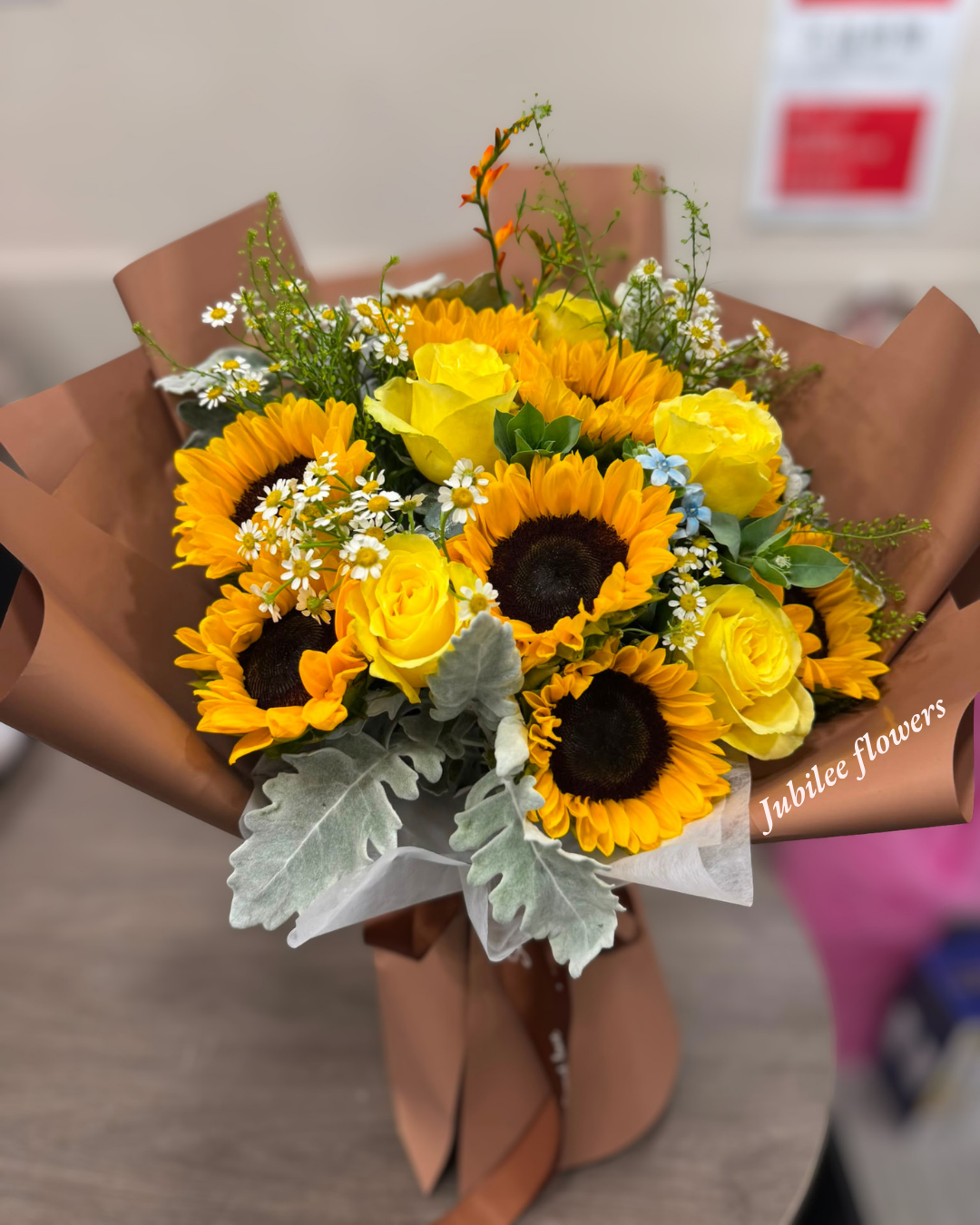 🌻向日葵 · 黃玫瑰花束