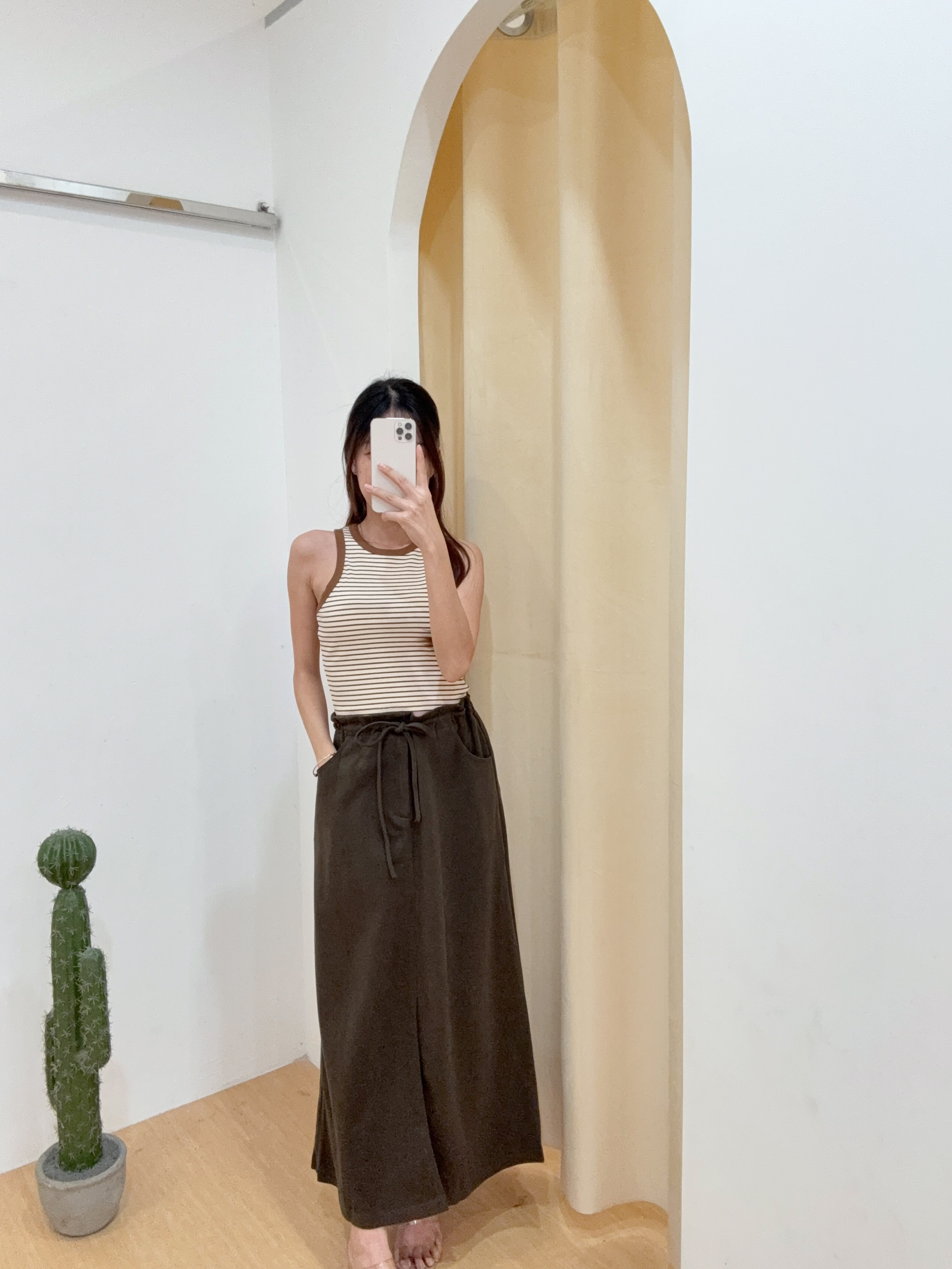 毛呢抽绳开叉半身长裙 R2864