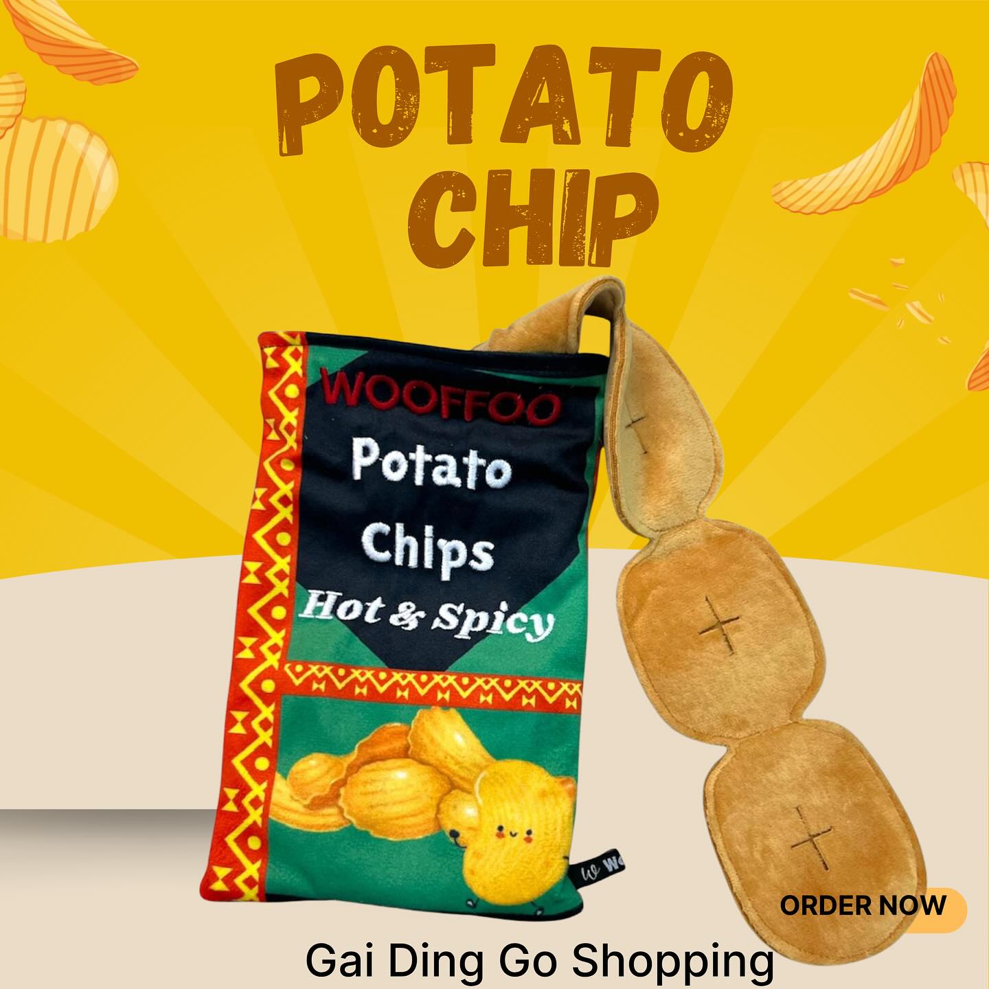 浪浪薯片 🌶️Spicy  Potato Chips🌶️咔…. 咔….. 咔…….✨ 嘩！原來一包薯片🥔, 真係好得意😍薯片🥔仲可以一片一片拉出嚟,拉出薯片個陣嗰聲真係好有趣！（一邊啦，一邊流口水😅)每次都會有新鮮感，真係開心到爆！🎉💖呢個玩具唔單止係玩具，仲係小朋友嘅好拍檔！無論係屋企定係出街，熱浪薯片都會帶來滿滿嘅歡樂！快啲嚟一齊探索呢個有趣嘅世界啦！🌈🔸 浪浪薯片 🌶️會發出SaSa 聲🔸 可以把零食🧀收藏在浪浪薯片 🌶️袋內， 而每一片薯片都可以藏食🍬🎁 可以讓🐶🐱享受有趣的鼻子遊戲🔸 浪浪薯片 🌶️袋除了可以藏食外,   浪浪薯片 🌶️可以跟🐶🐱, 進行拔河遊戲享受親子時間🥰🔸 Size :  浪浪薯片 🌶️袋 24 x 15cm   薯片🥔約40 cm  ⚠️注意⚠️ 清洗方法🧺 ： 浪浪薯片 🌶️ 藏食玩具建議先 放入洗衣袋才放入洗衣機清洗 或手冼,及配合寵物用嘅清潔劑, 並風乾#dog #cat #pet #hk #hongkong #petshop #onlineshopping #petlover #寵物用品 #毛孩 #禮物 #狗 #貓 #寵物 #貓星人 #hampers #狗玩具 #貓玩具 #寵物玩具 #狗仔衫 #寵物市集 #貓狗用品 #hkigshop #igshop #hkig #gaidinggoshopping #hkpetshop  #present # japan#potatochips