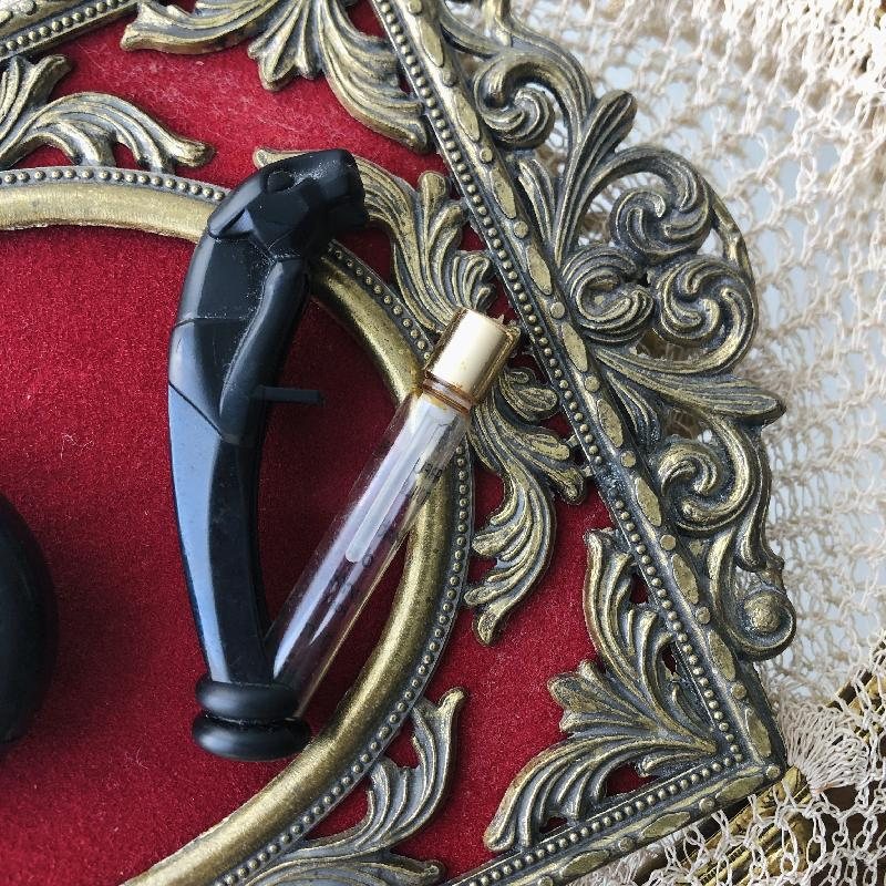 Vintage Collectible Miniature Perfume Bottle with Unique Design- Catier/Byzance/Picasso/Tigress(MT346)