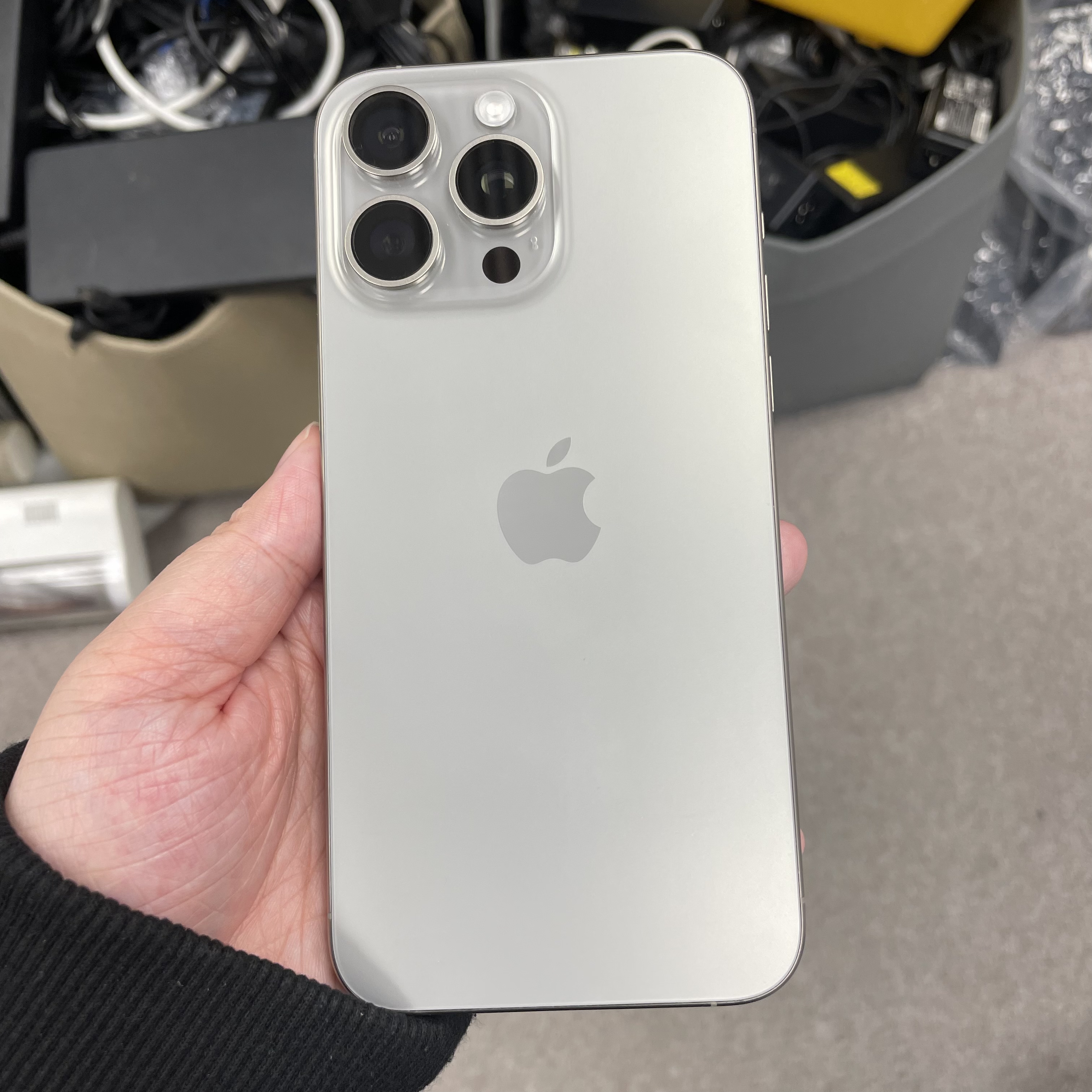 *5968 15 Promax 完美機 512GB 電88 原色 gray