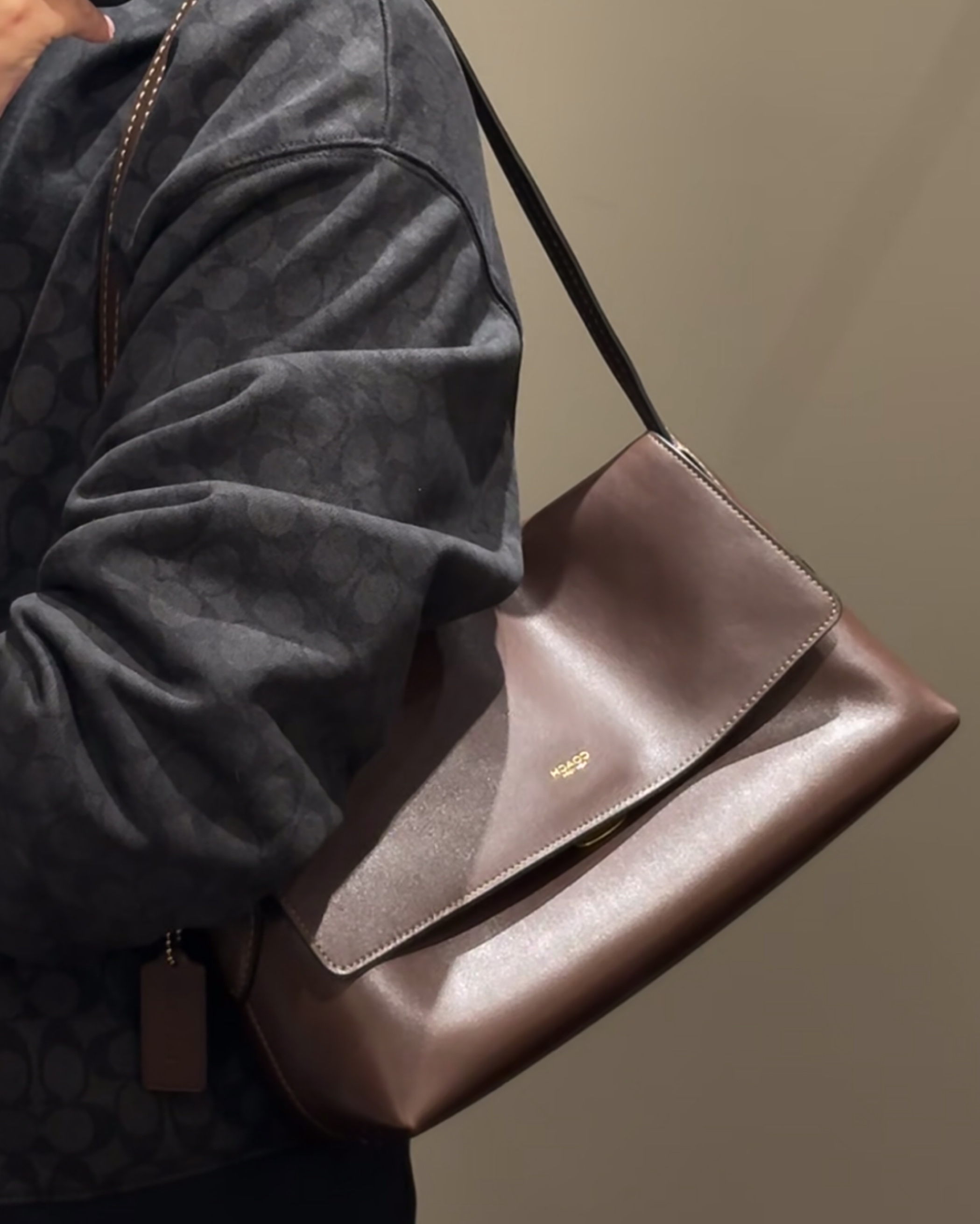 限時優惠❣️Coach 專門店款～Chelsea Shoulder Bag 30