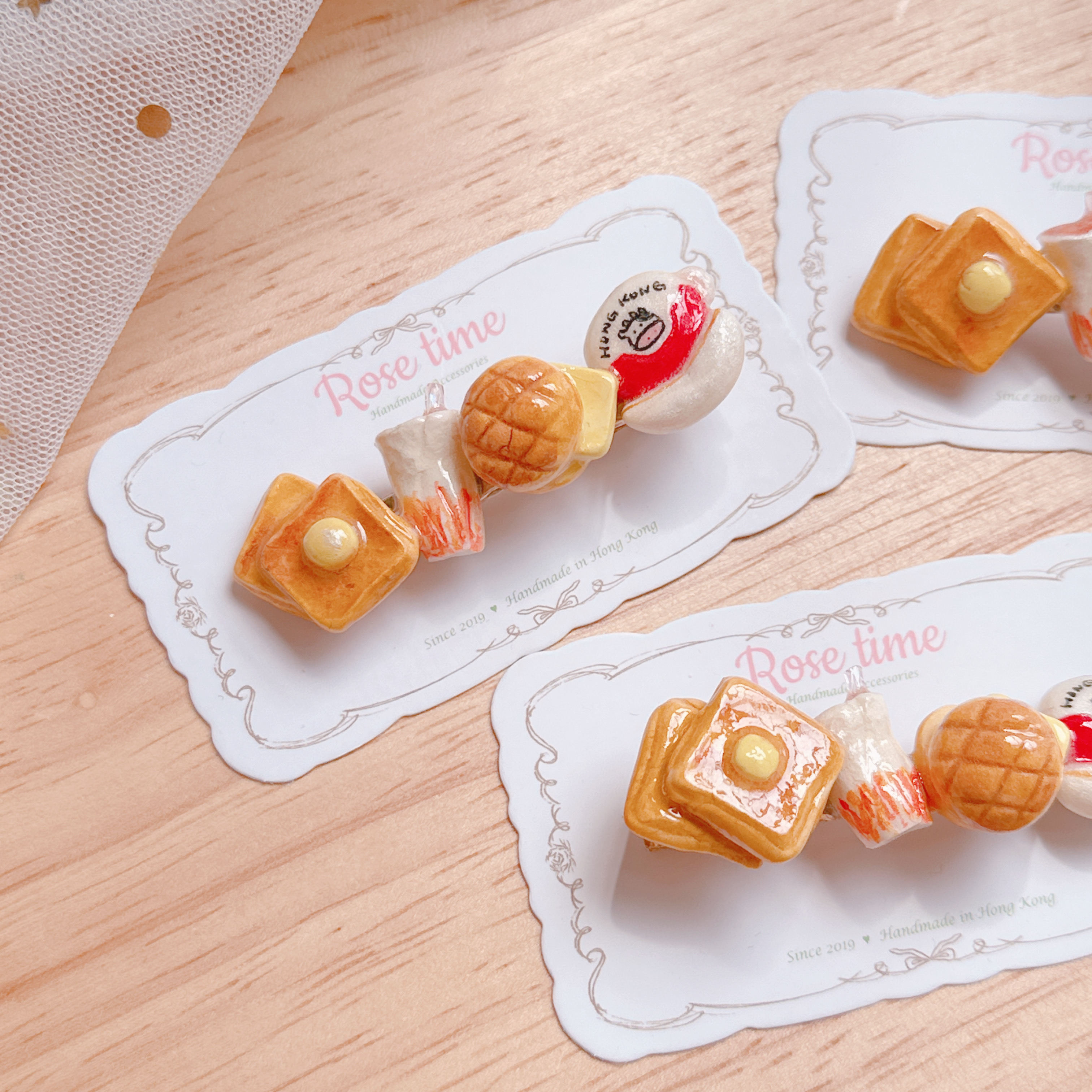 Rose time 3月13-15日 精選半價🩷 手繪港式茶餐廳小食髮夾🩷 七周年精選半價