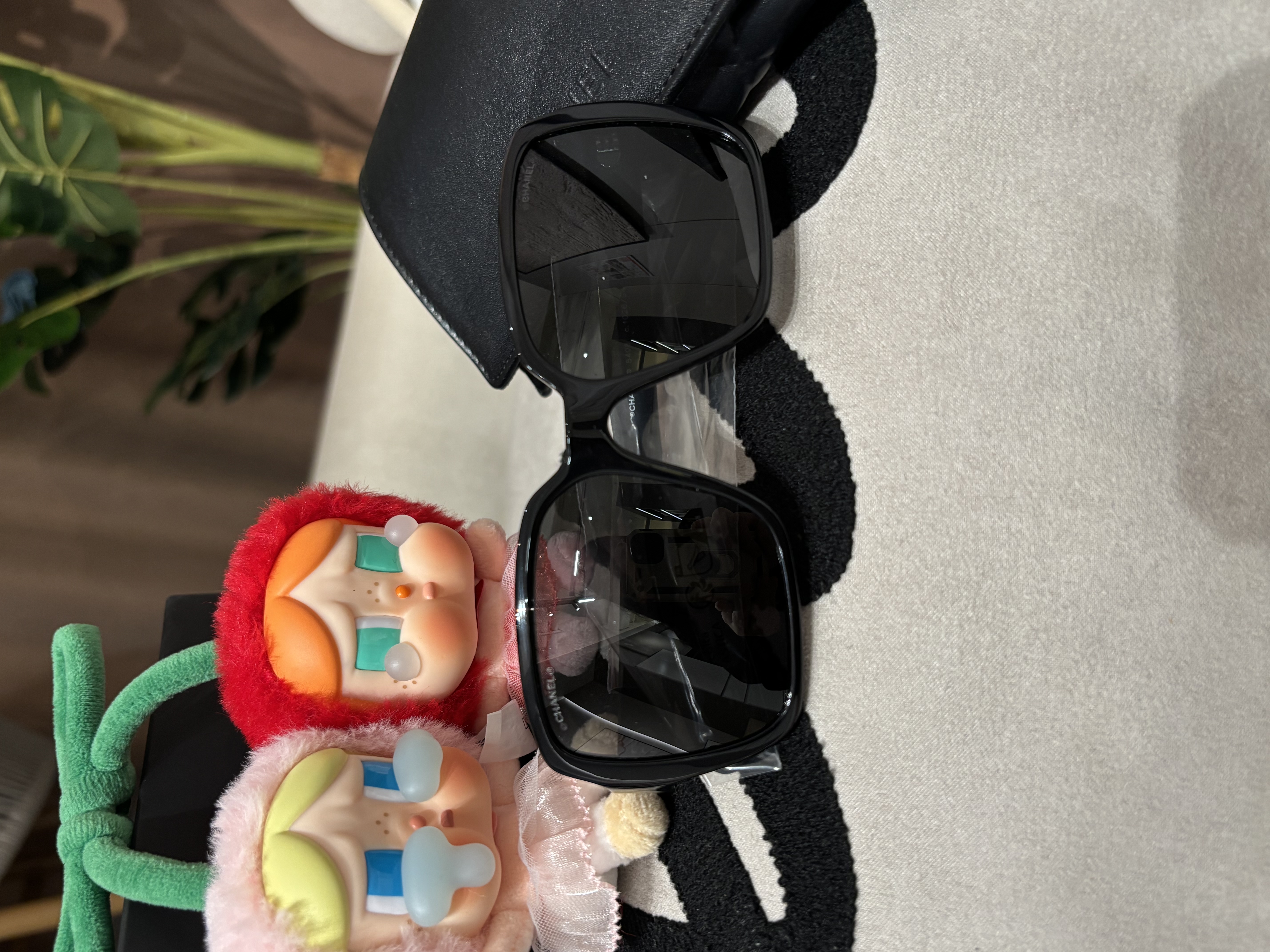 全新 Chanel sunglasses 白色Chanel 字 5408 100%Authentic, Brand new 全新✅Box