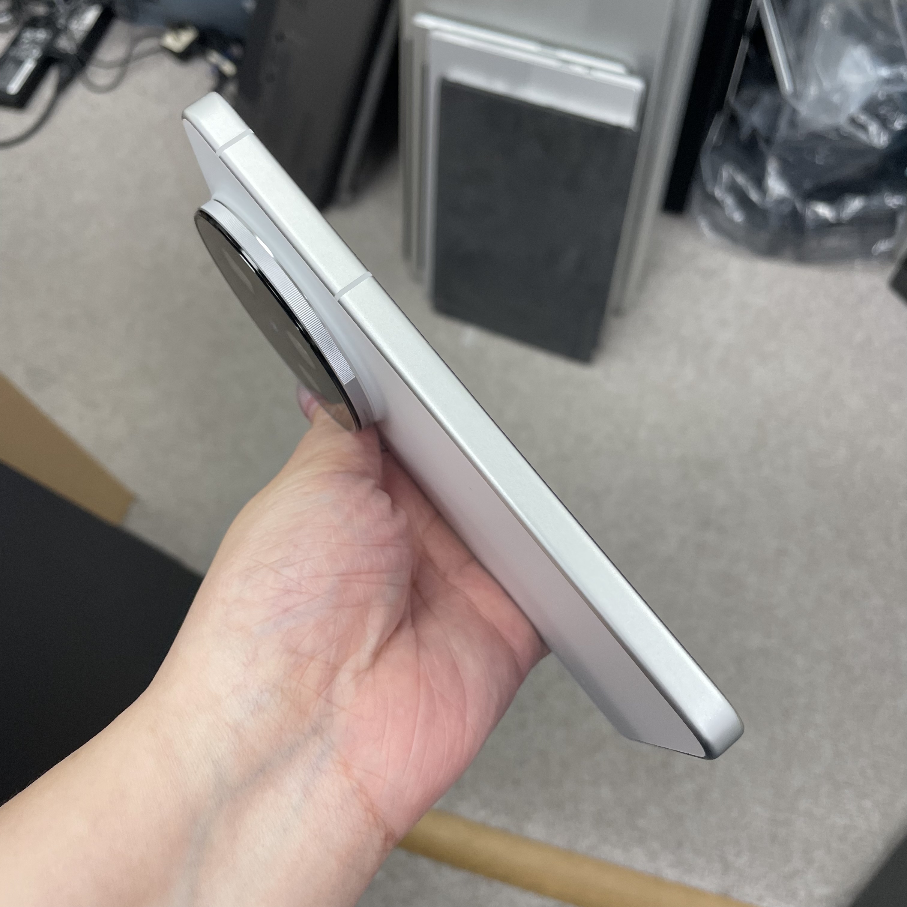 *7212 Vivo X300 Ultra 完美機 16+512GB 白色 white