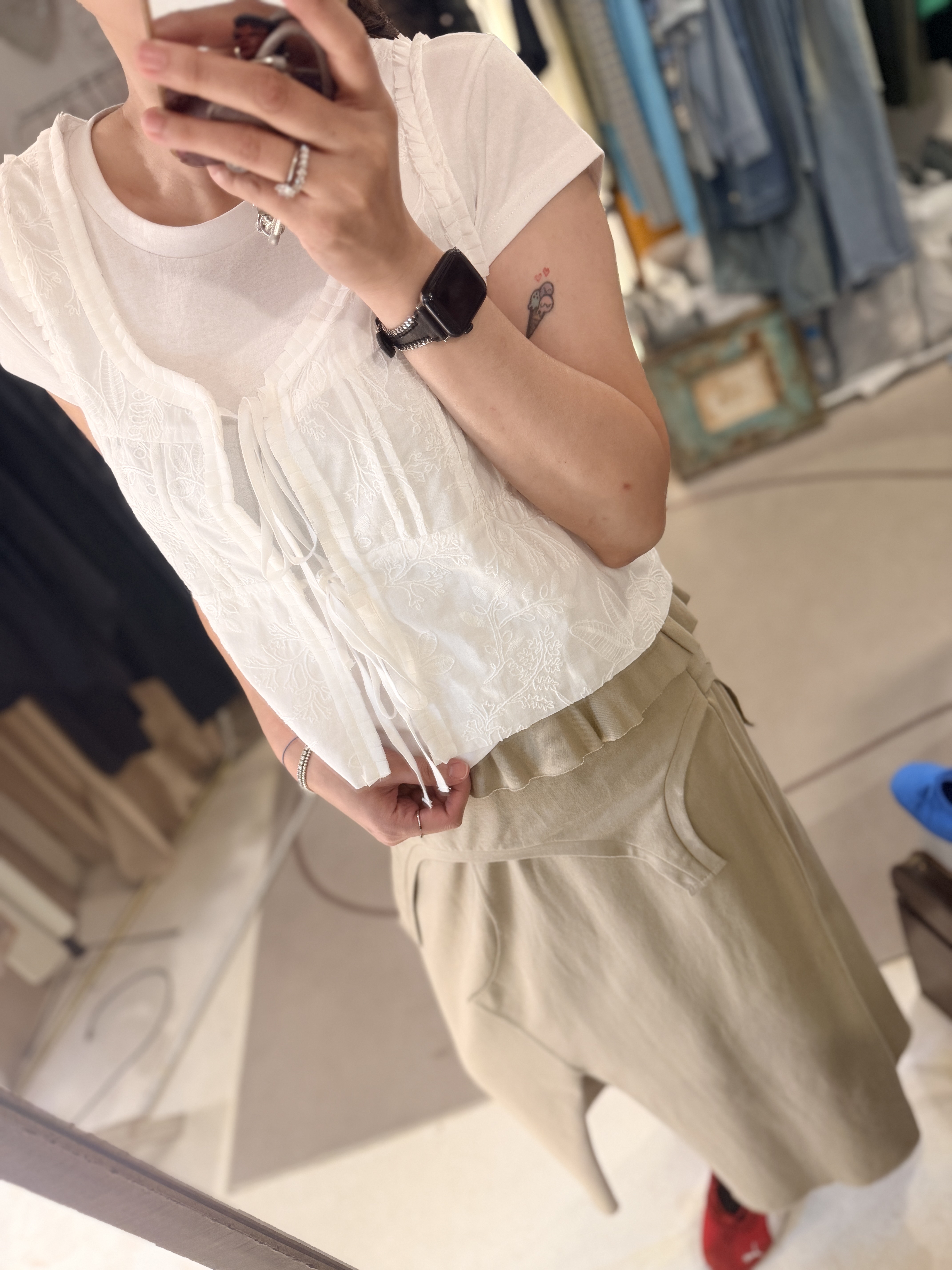 Embroidery vest