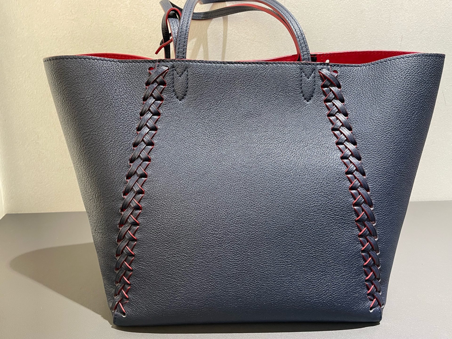 【預訂貨品】LV 限量編織深藍色全皮 Lockme tote 