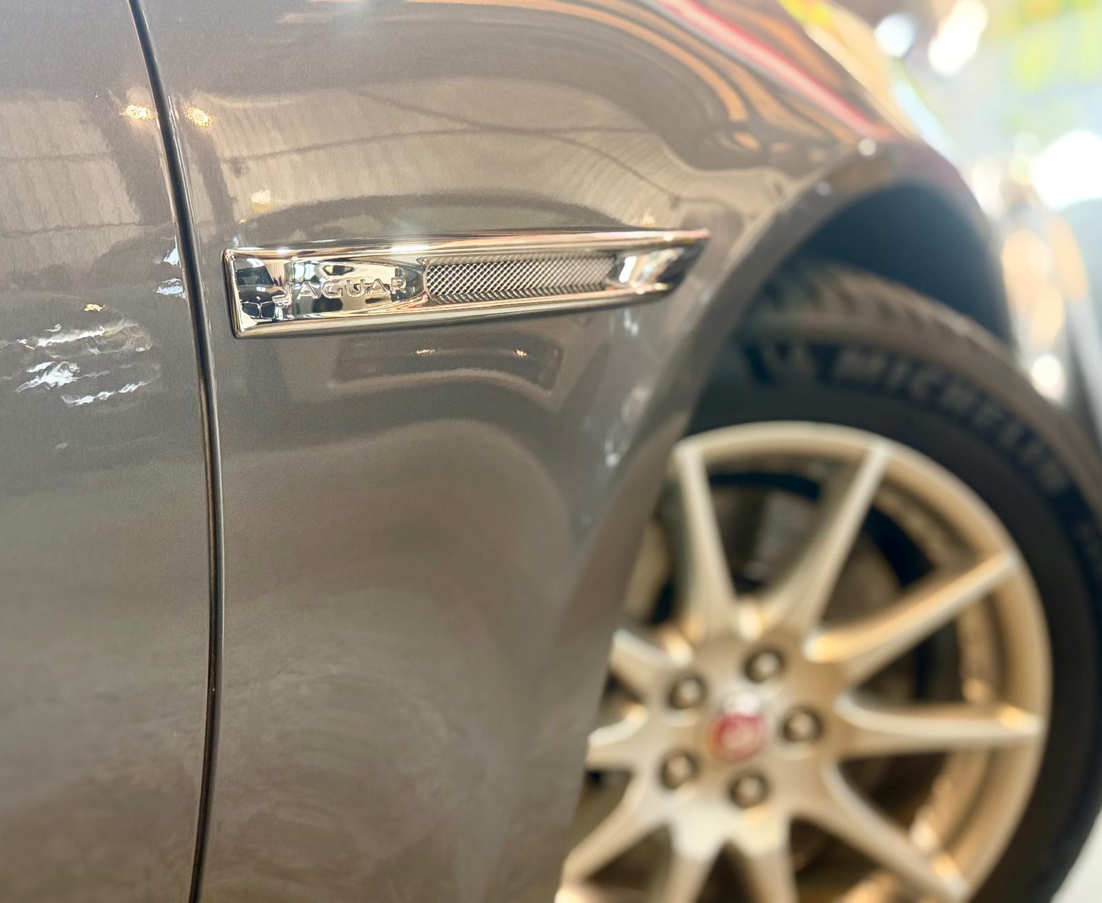 Jaguar XJ 2.0 Luxury LWB Facelift 2016
