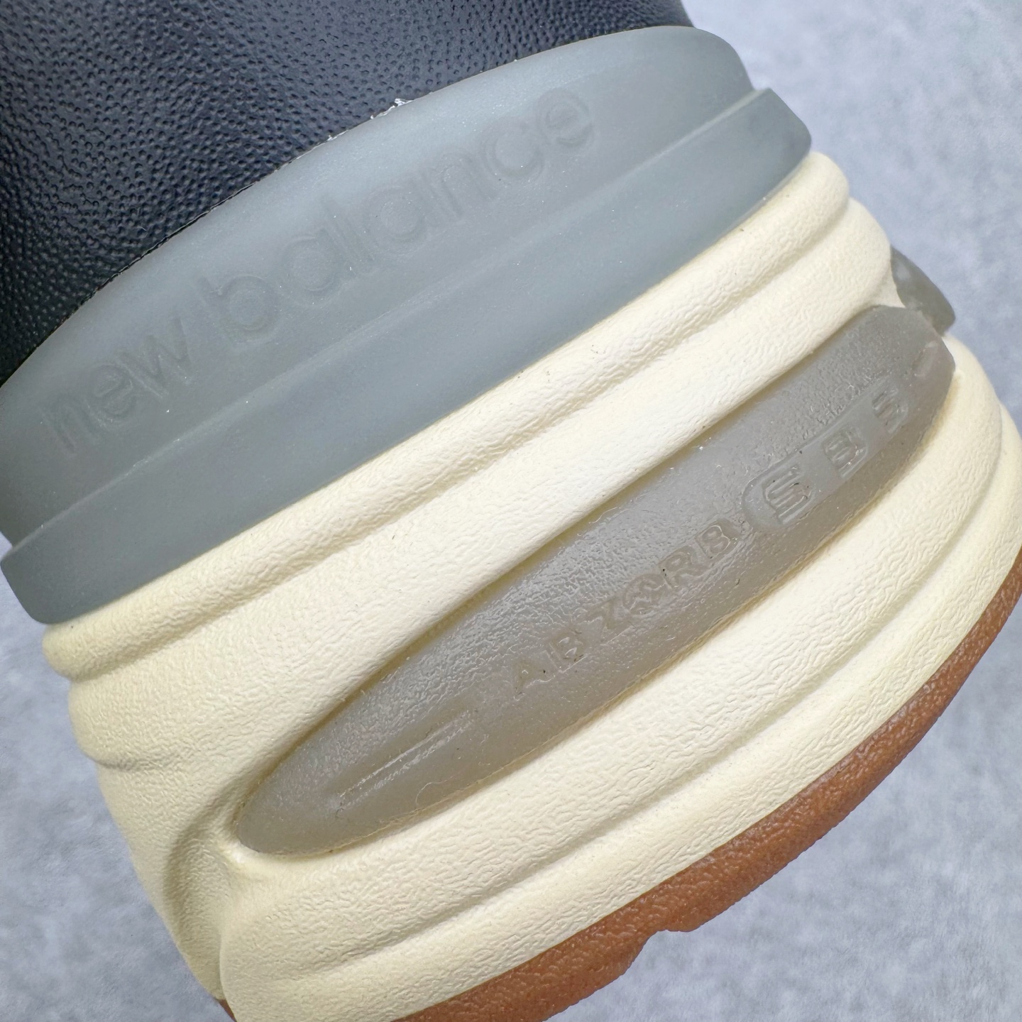 New Balance 991v2 U991UT2