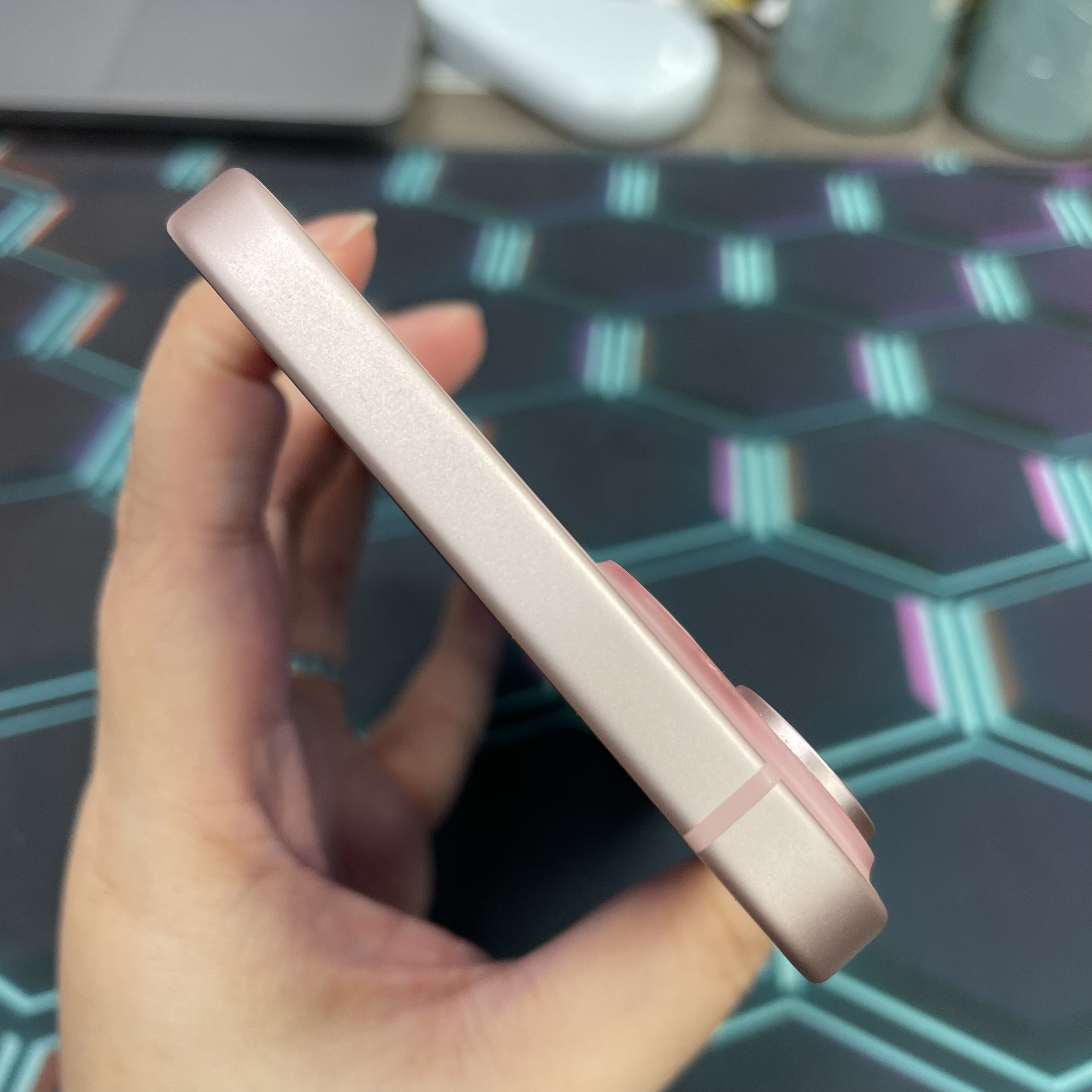 *8383 15 Plus 勁靚機 512GB 電86 粉色 pink