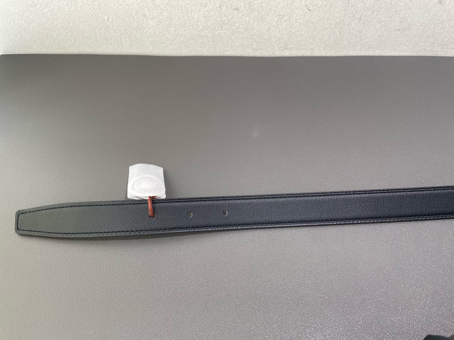 【預訂貨品】HERMES 80碼 Z刻雙面黑色拼大象灰 