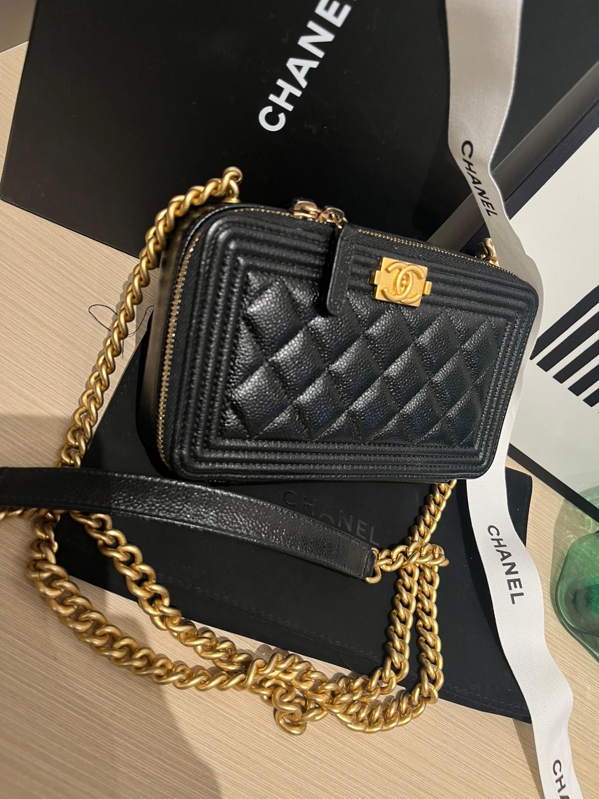 未使用品 Chanel clutch with chain 黑色荔枝牛皮金 BOY 100%Authentic,未使用品 ✅收據副本✅晶片✅dust bag✅盒
