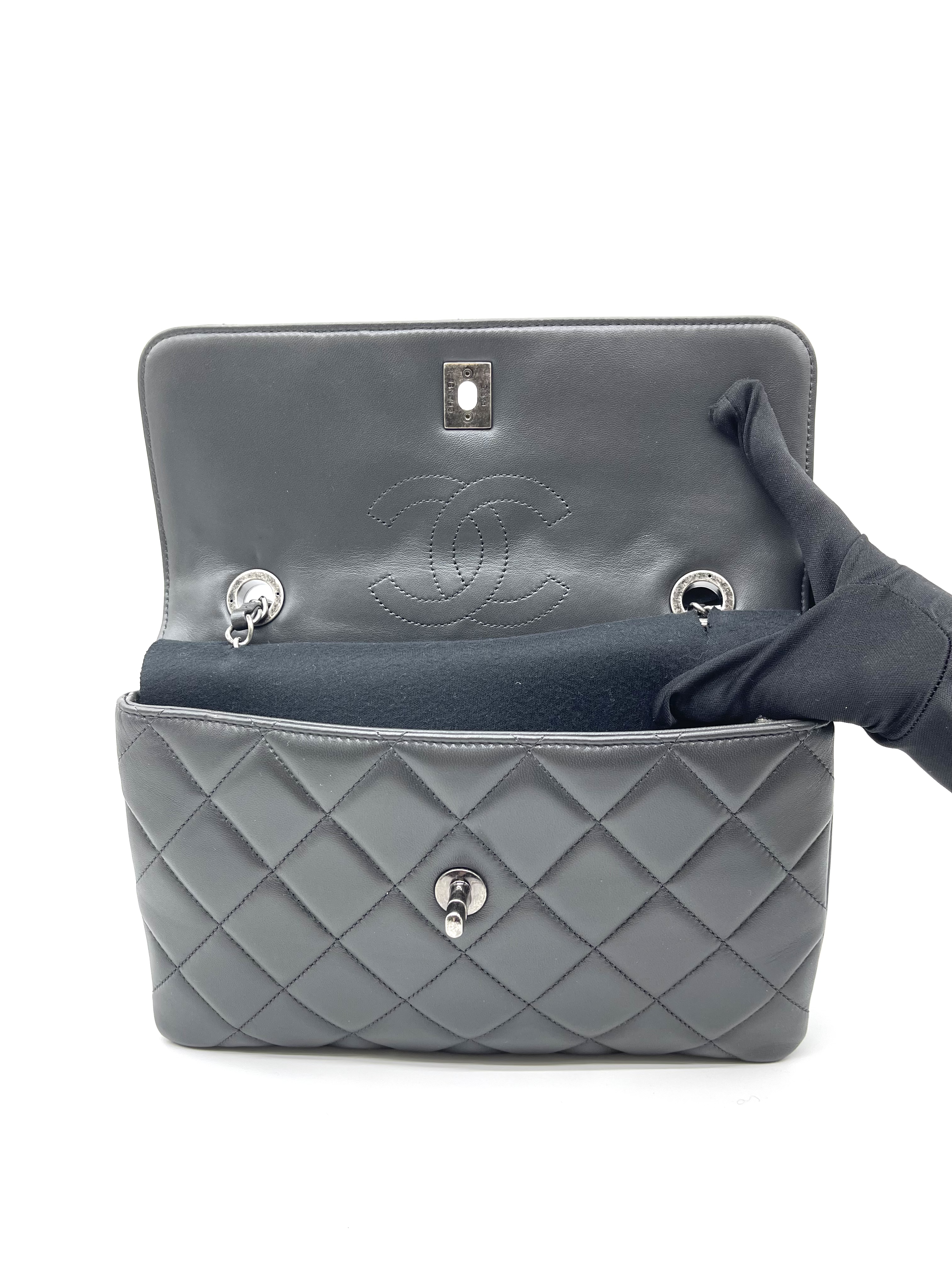 Pre-owned CHANEL Matelassé / Product Code: 26040309