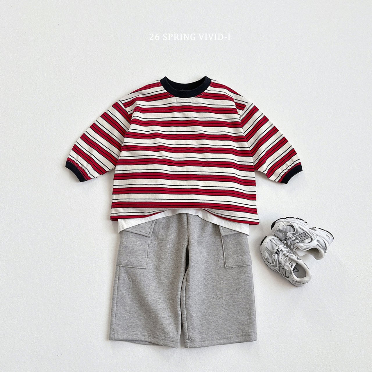 🌸預訂 韓國直送🌸🇰🇷VIVIDI兩色微笑標籤條紋寬鬆長袖上衣