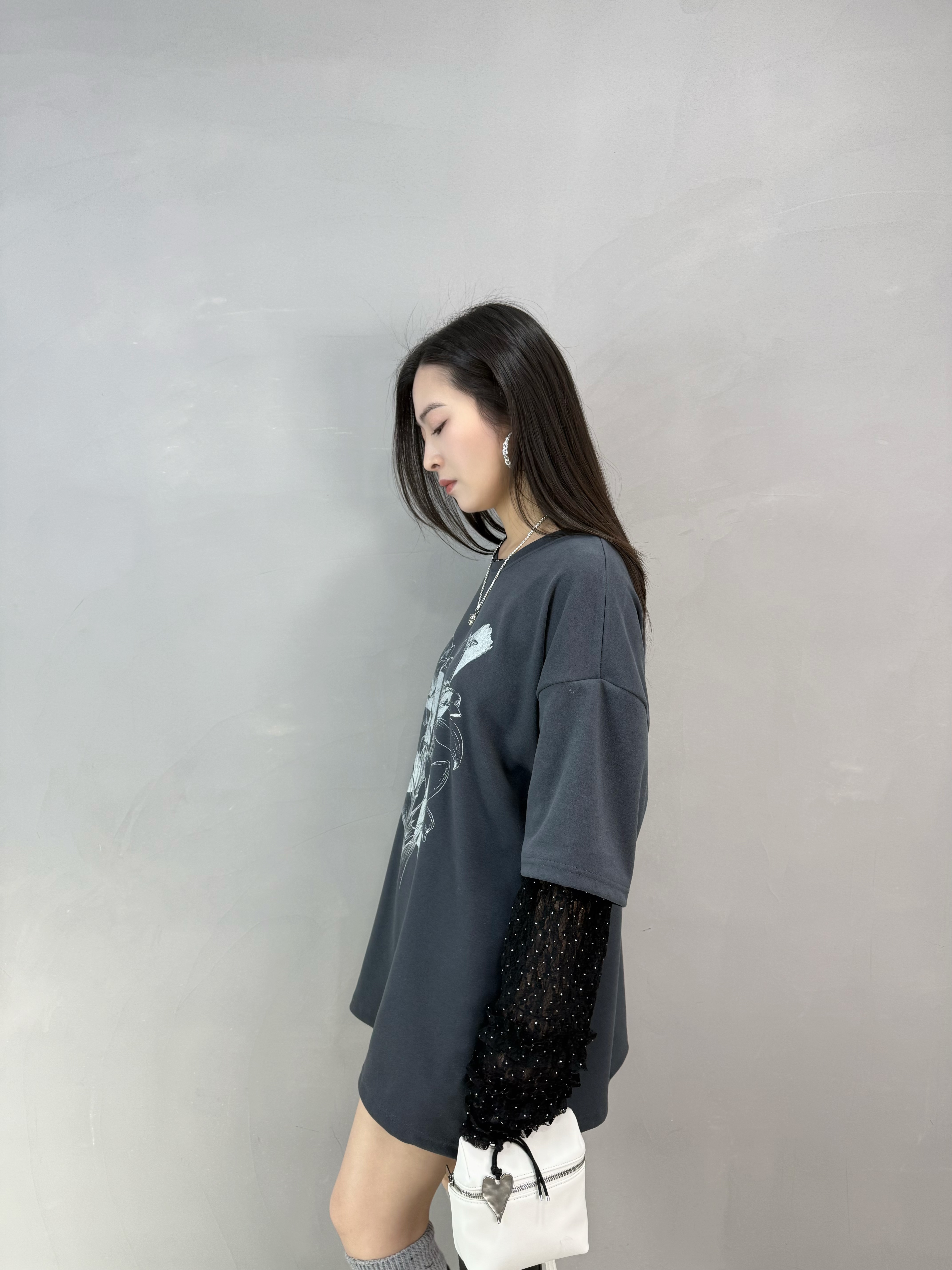 E68 lace袖花花print tee