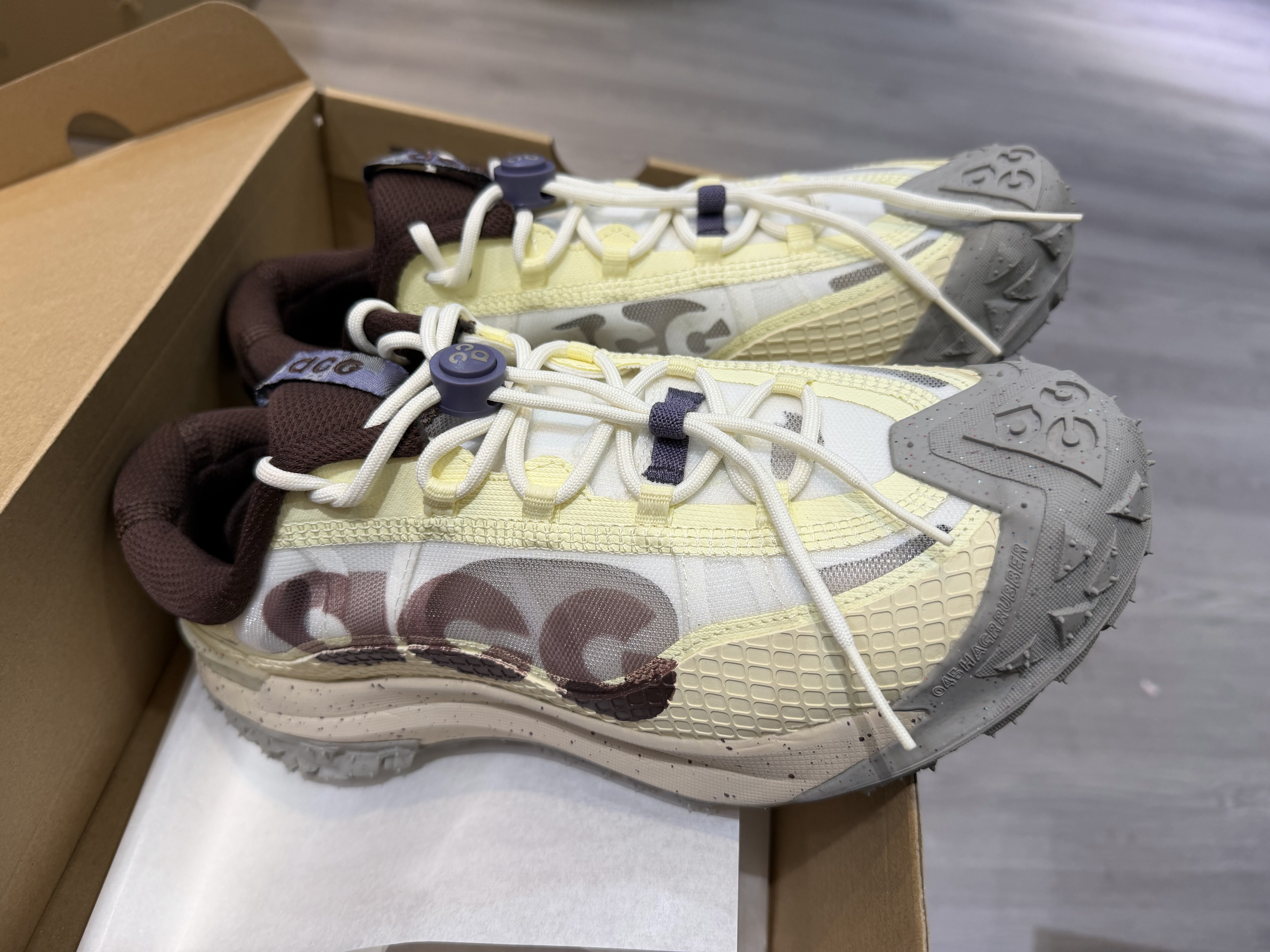 Nike ACG Mountain Fly 2 Low