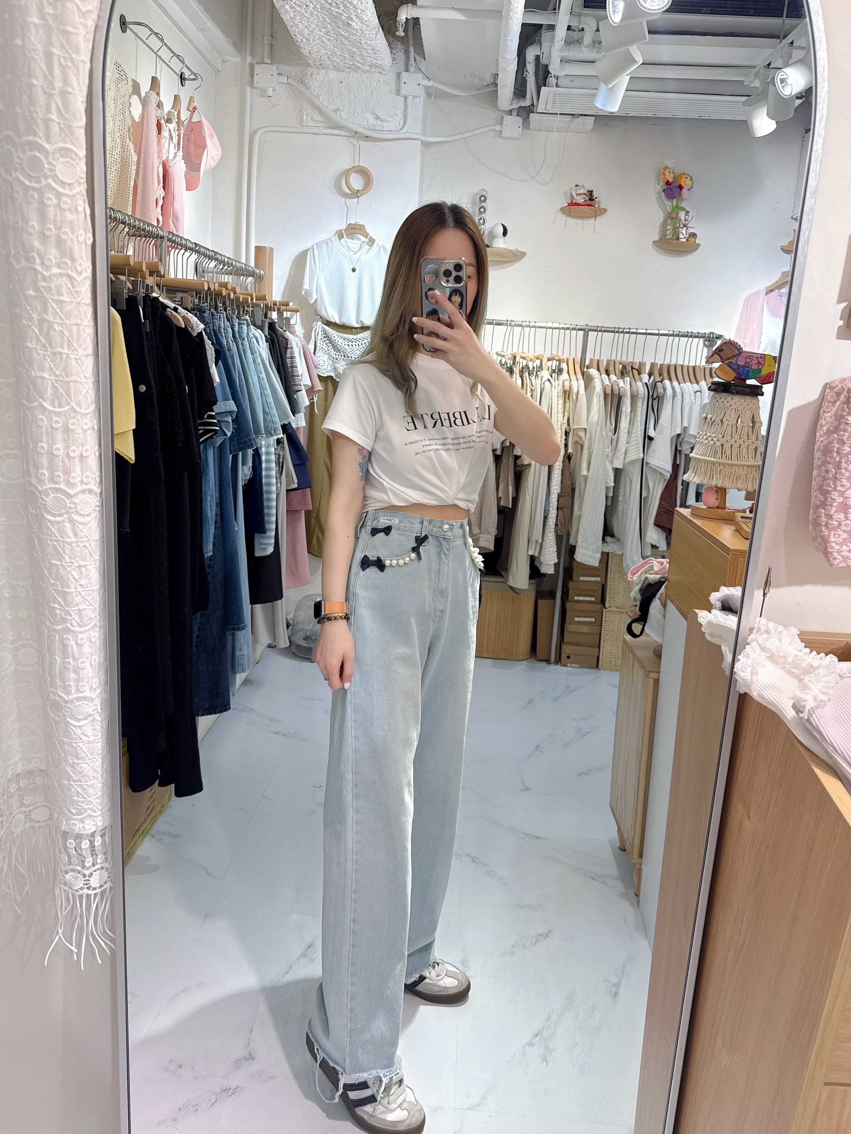 details jeans