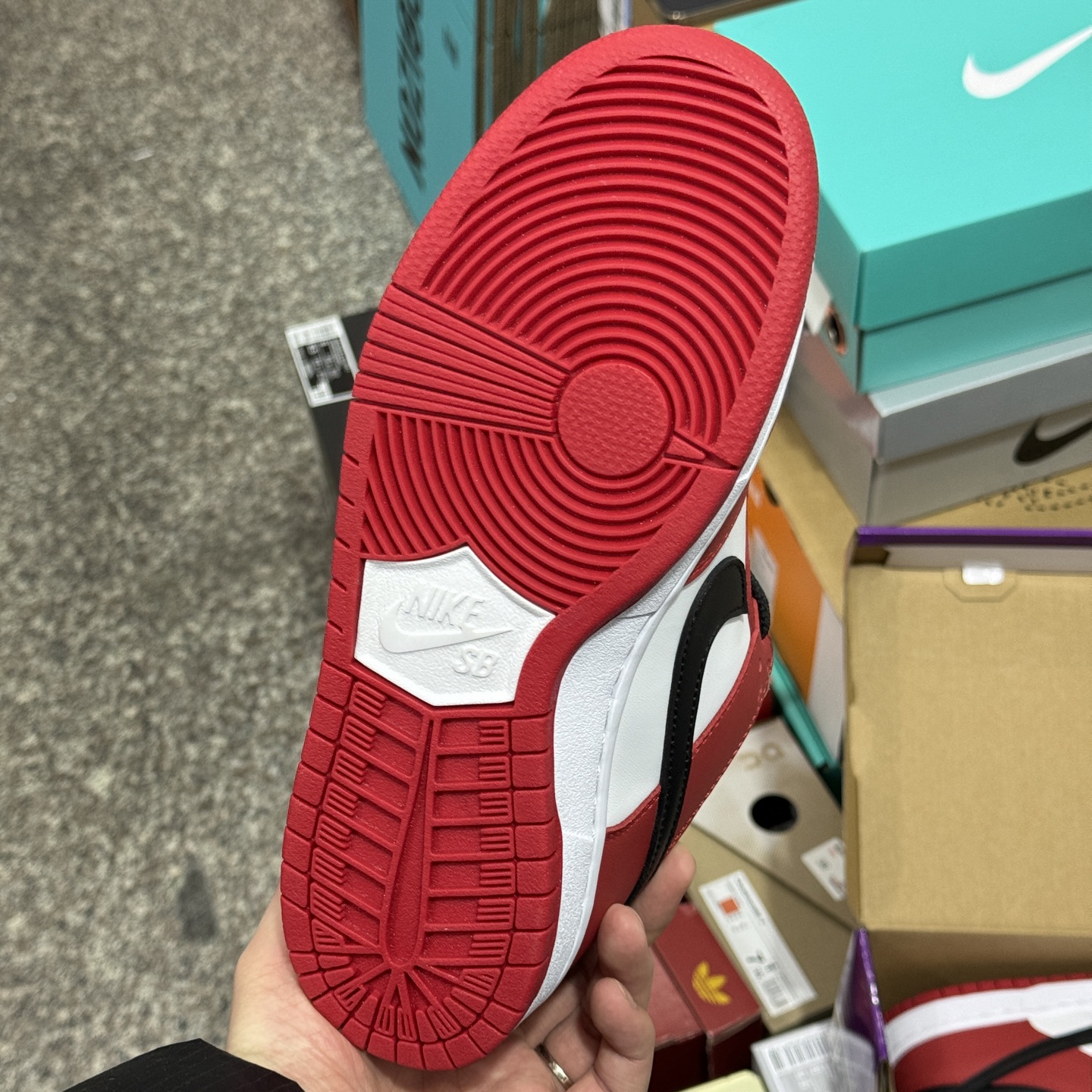 Nike SB Dunk Low Pro "Chicago" BQ6817-600