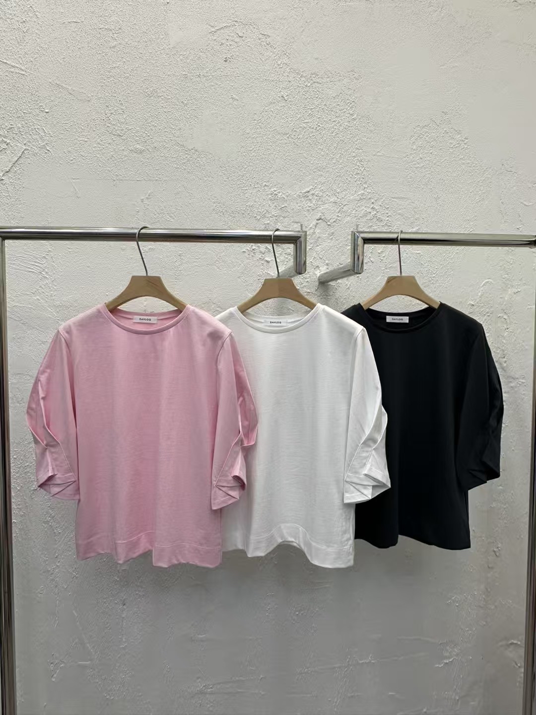 Daylog 簡約中袖Top