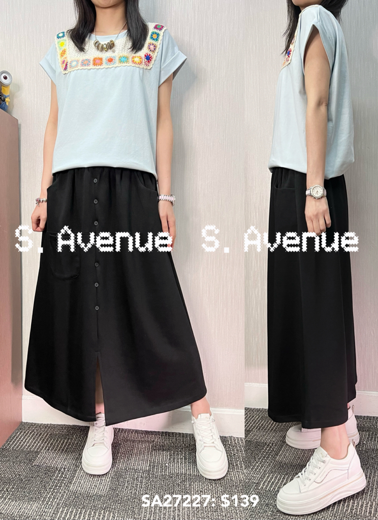 SA27227: 短袖撍袖領繡花tee