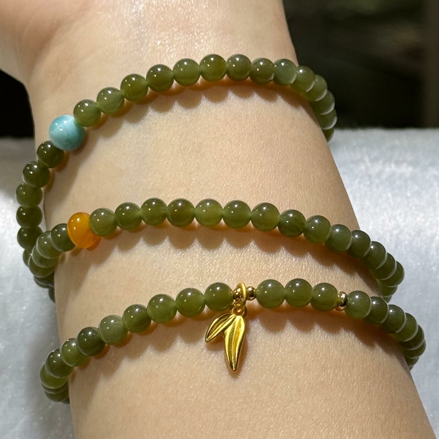 和田玉配海紋石單珠多圈 5 mm +/-