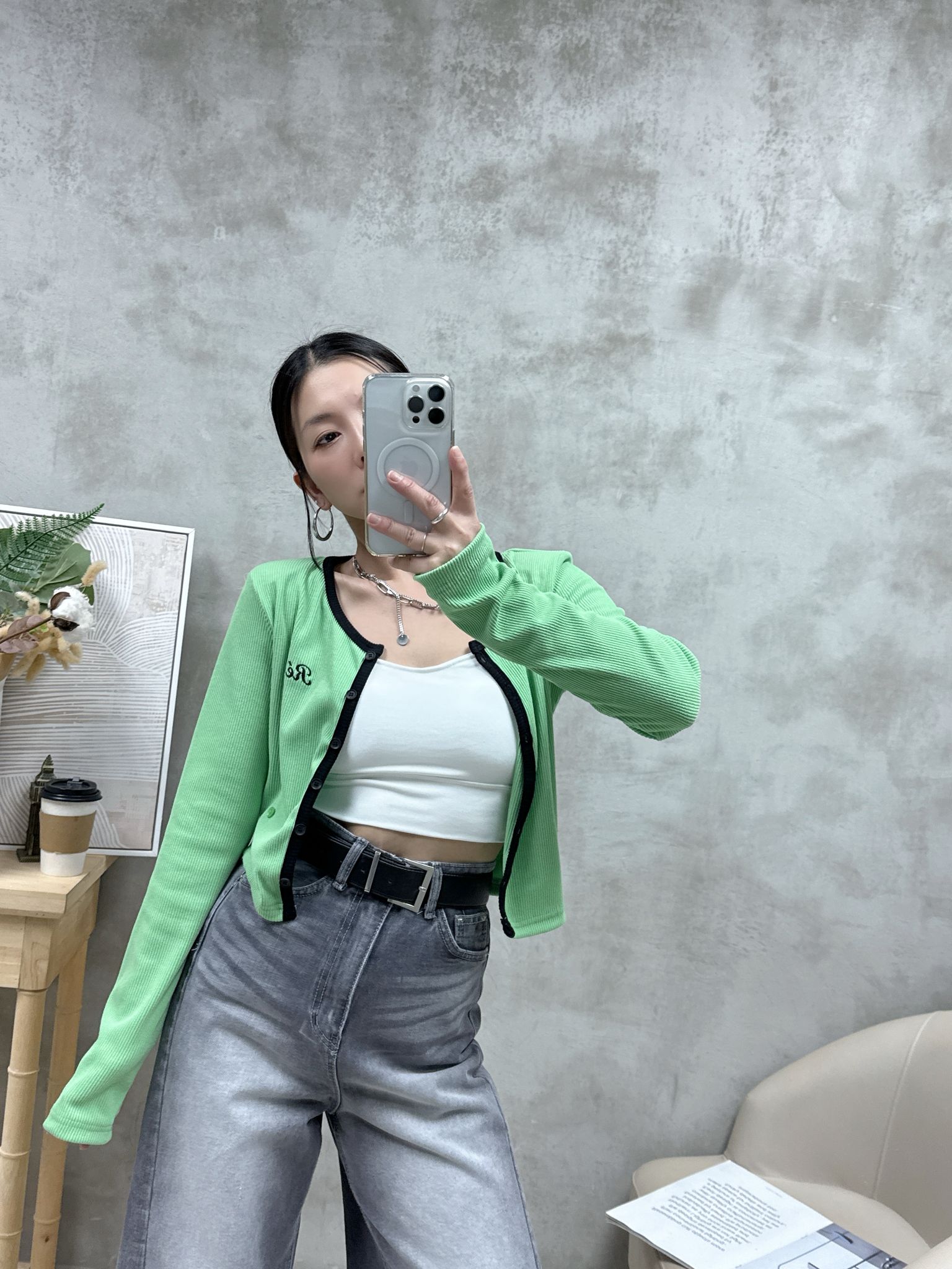 B12 拼色暗紋外套