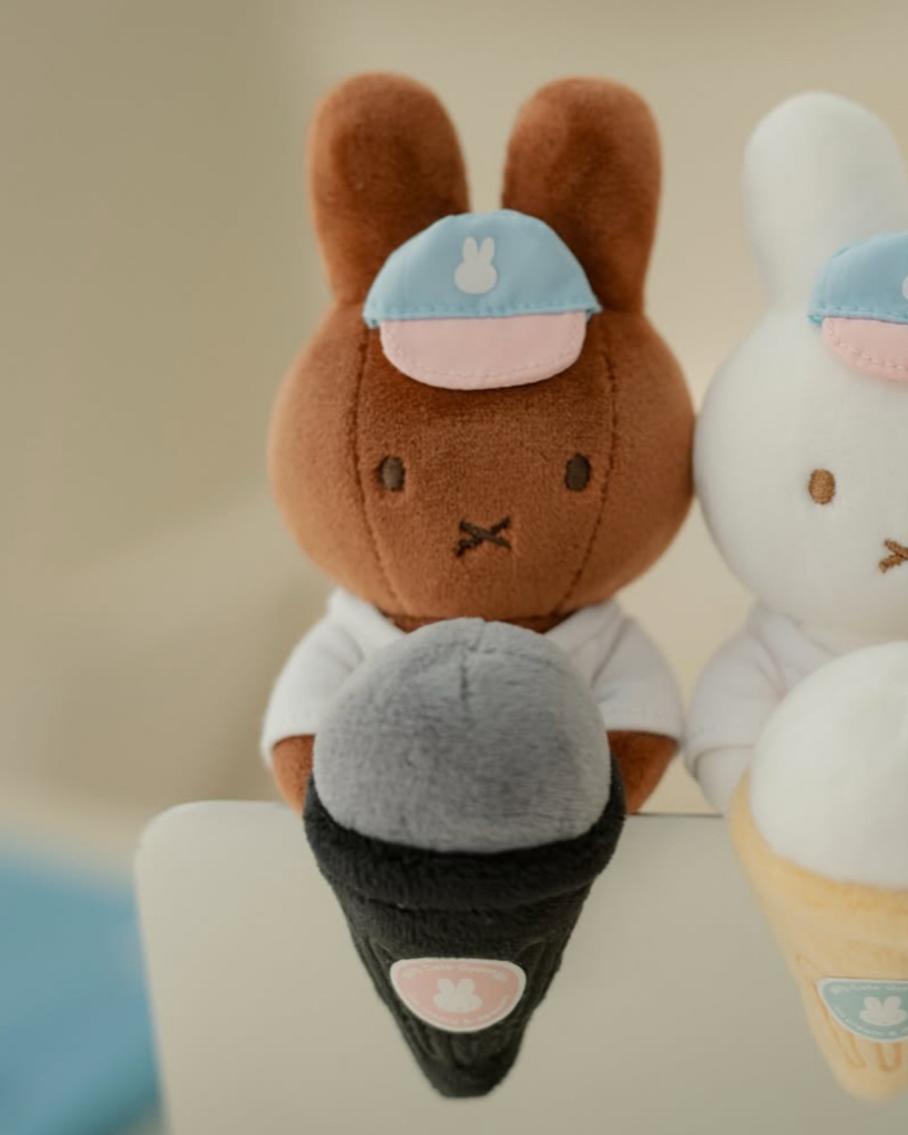 Miffy Mellow Keyring & Screen Buddy