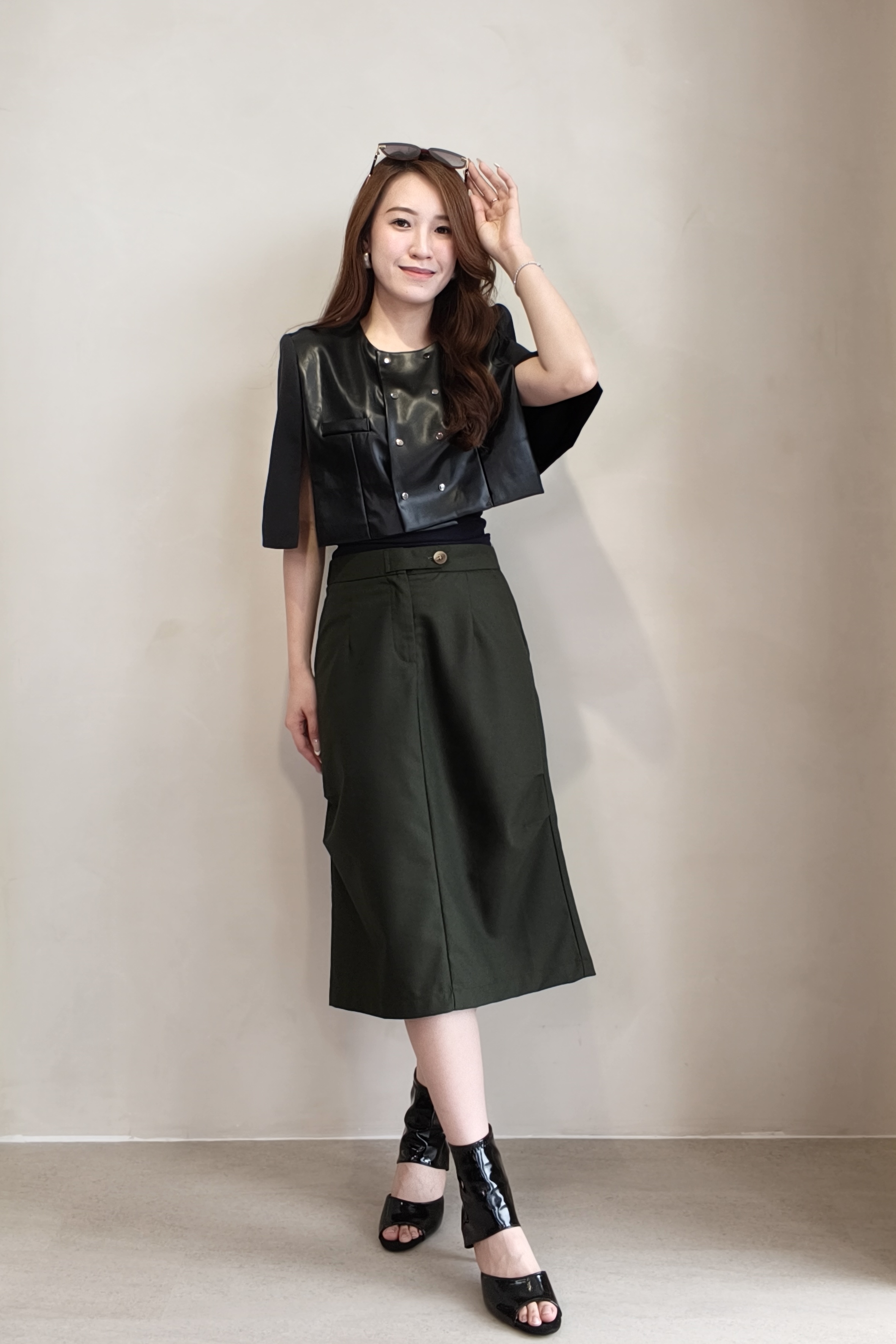 1799BS Noir Luxe A-Line Midi Skirt