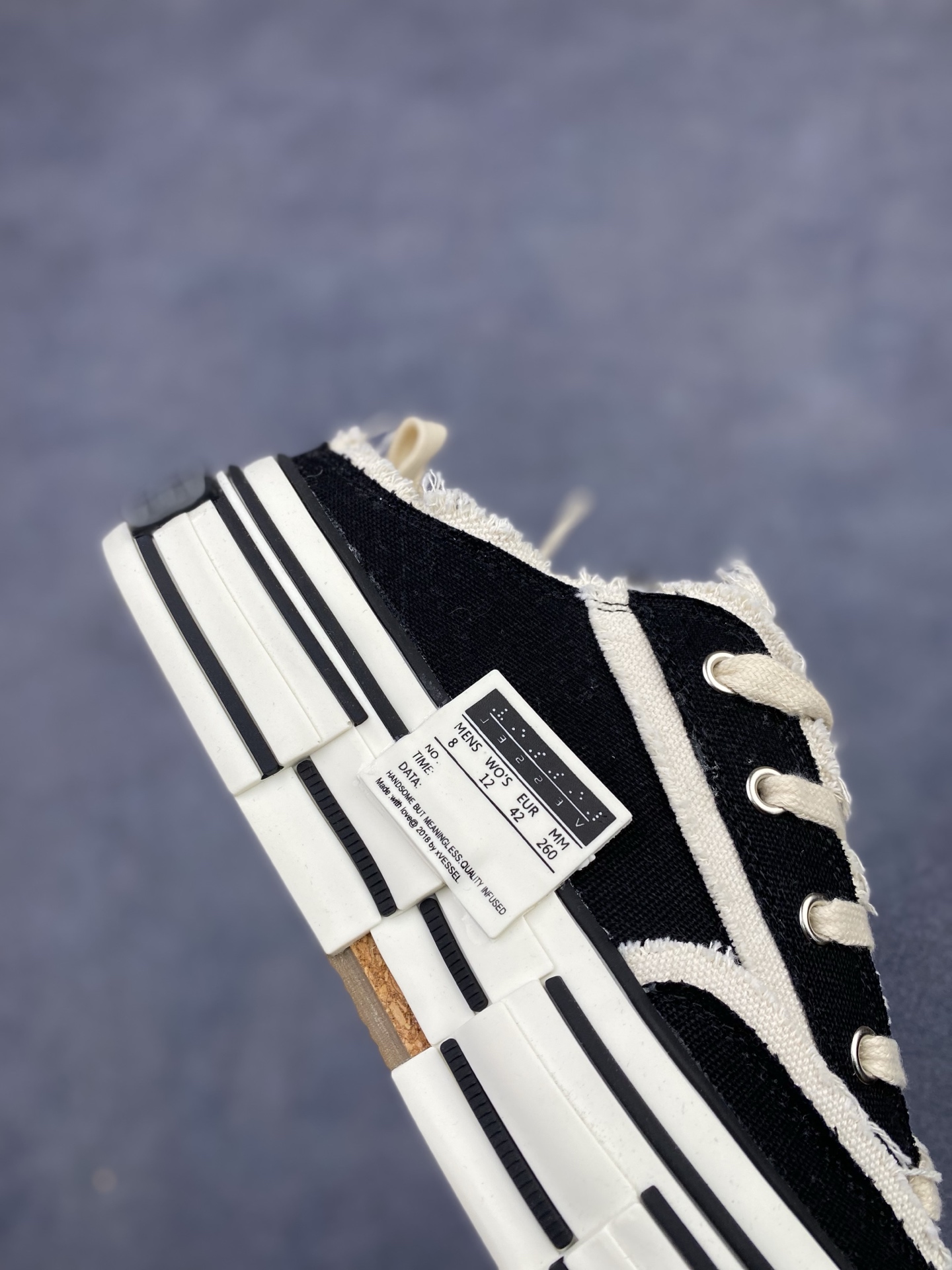 xVESSEL G.O.P. Slip on