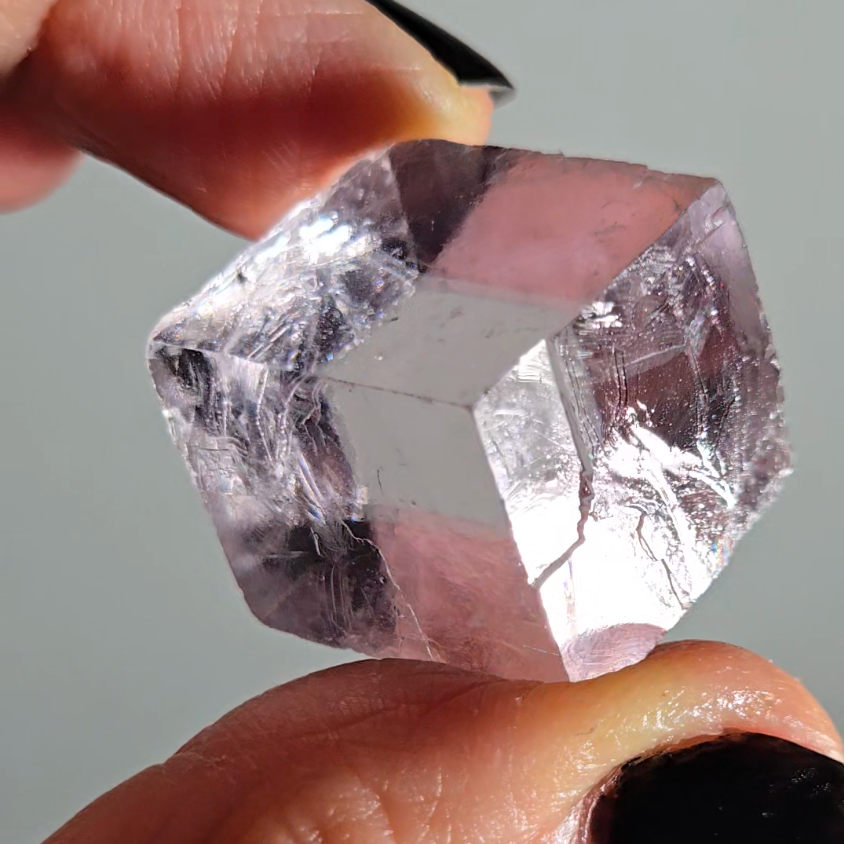 Purple calcite cube with rainbows - PC2