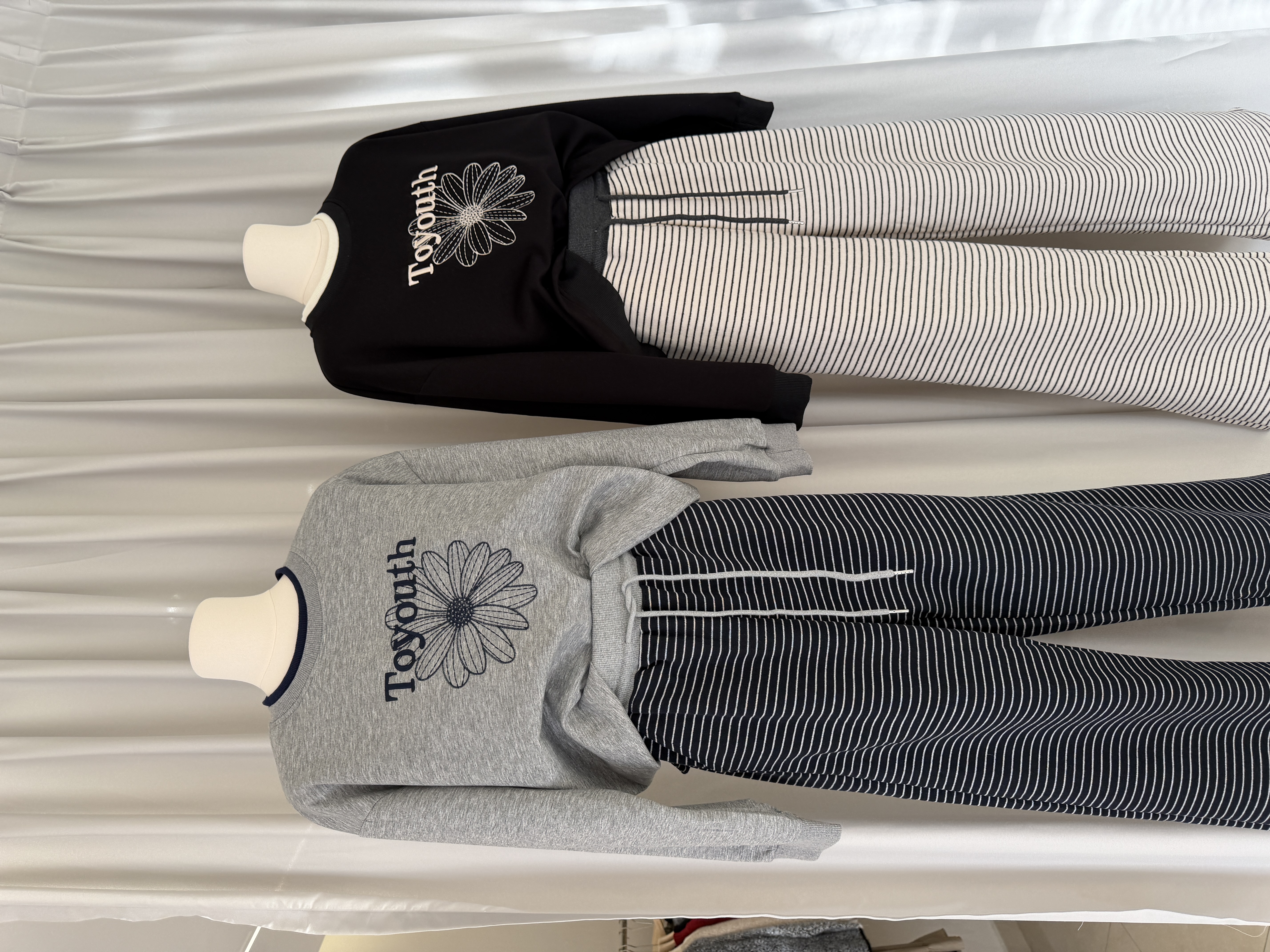 6604 复古针织条纹长裤