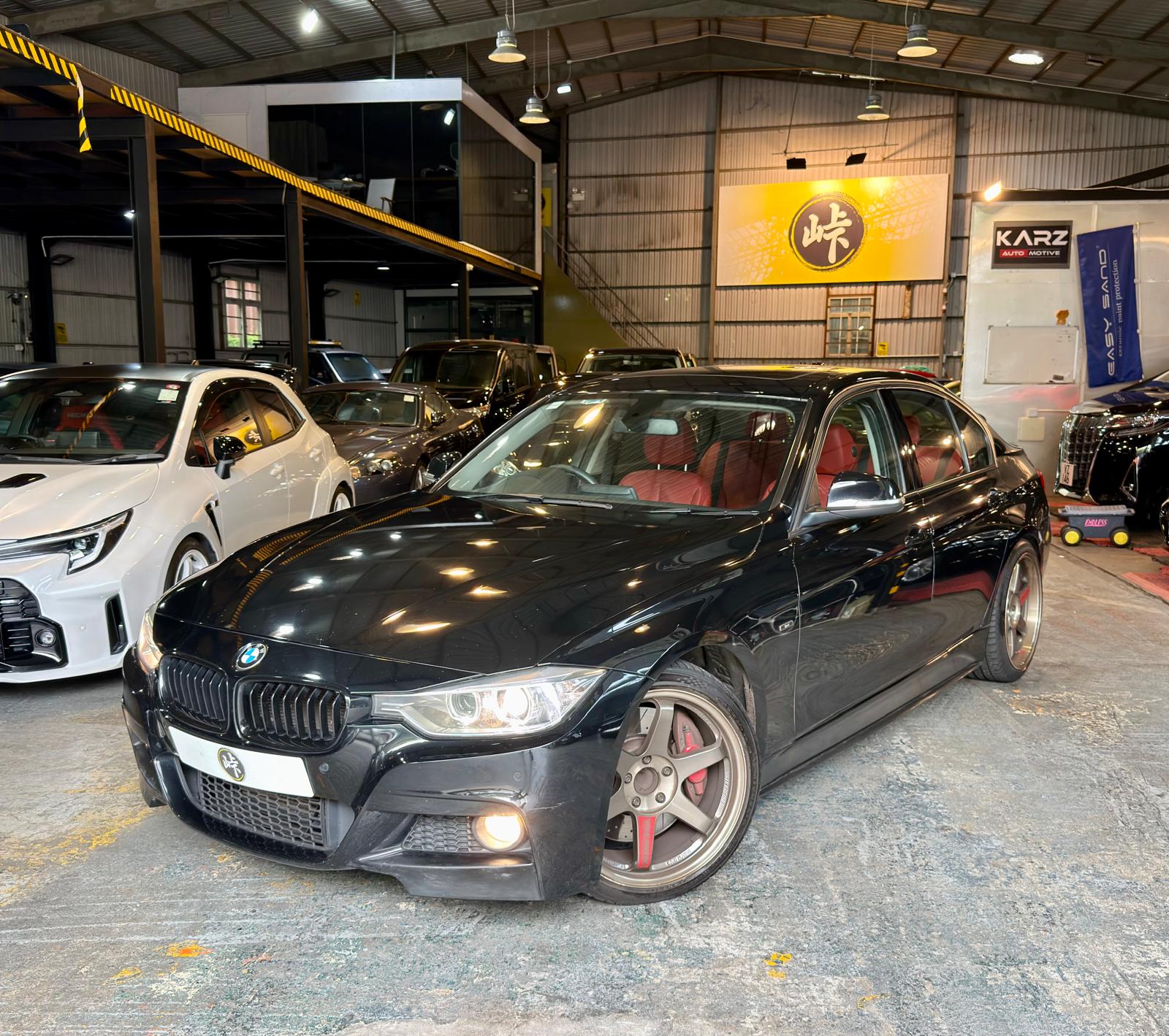 B.M.W. 328i Saloon Sport (F30) 2012