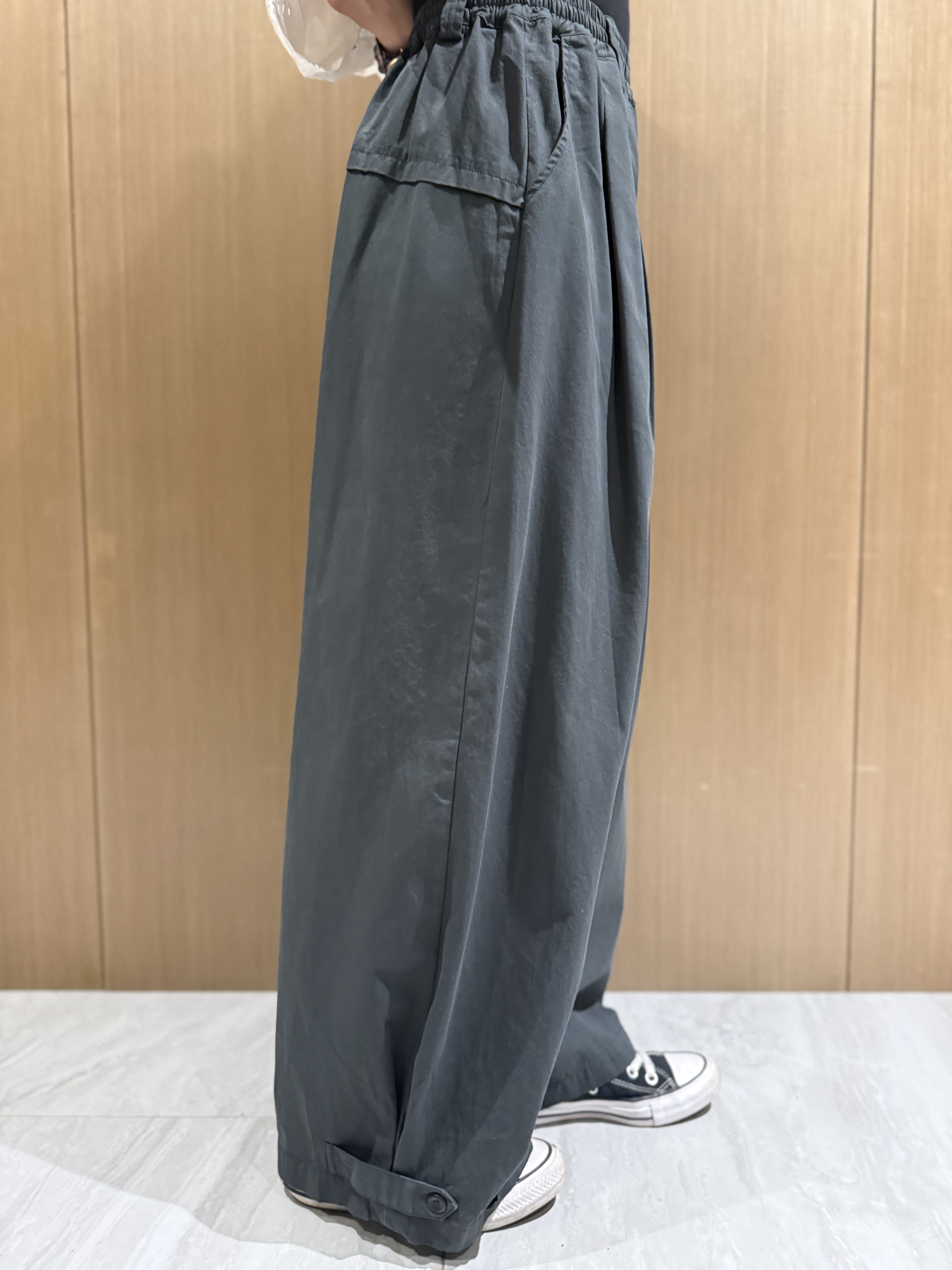壓褶扯布料修腳褲