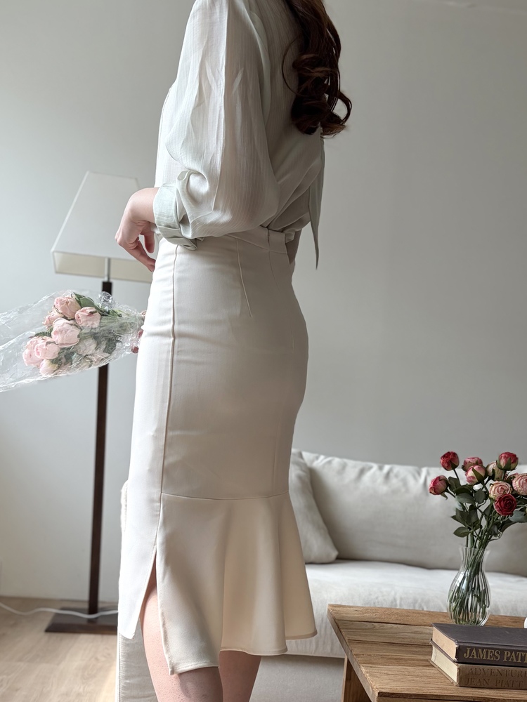 Pastel Mermaid Skirt (Ivory)