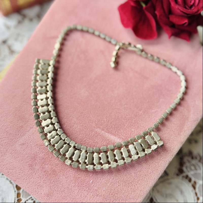Vintage 1950s Sparkling Rhinestone Milk Glass J Clasp Day & Night Necklace - Adjustable Length (MT2140)