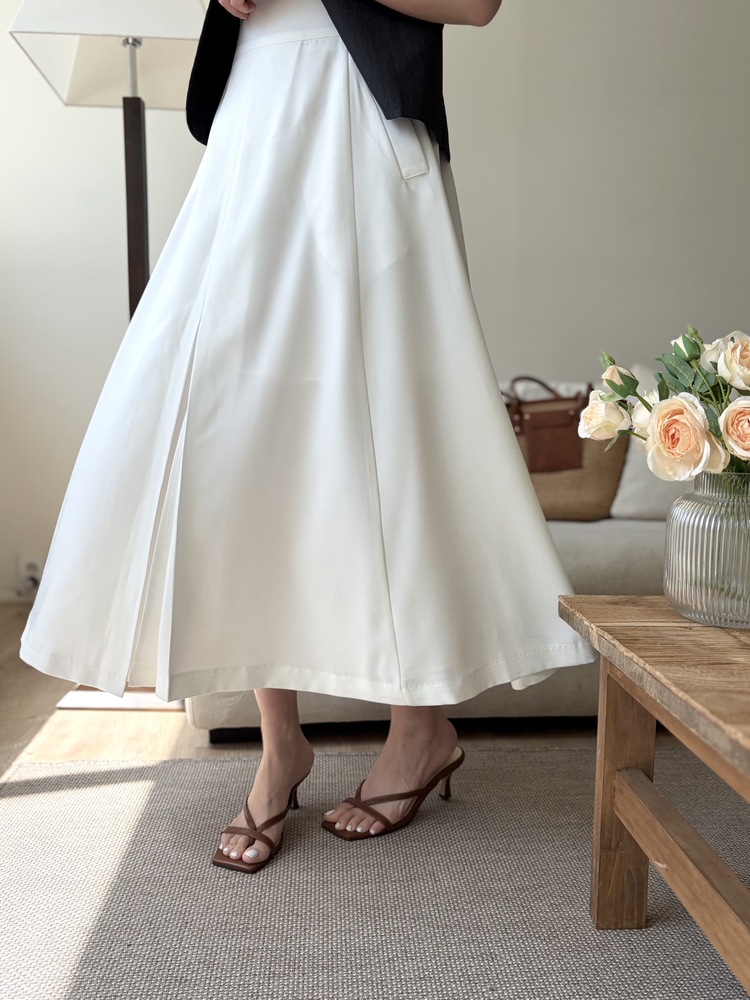 Front-Slit Midi Flare Skirt (Ivory)