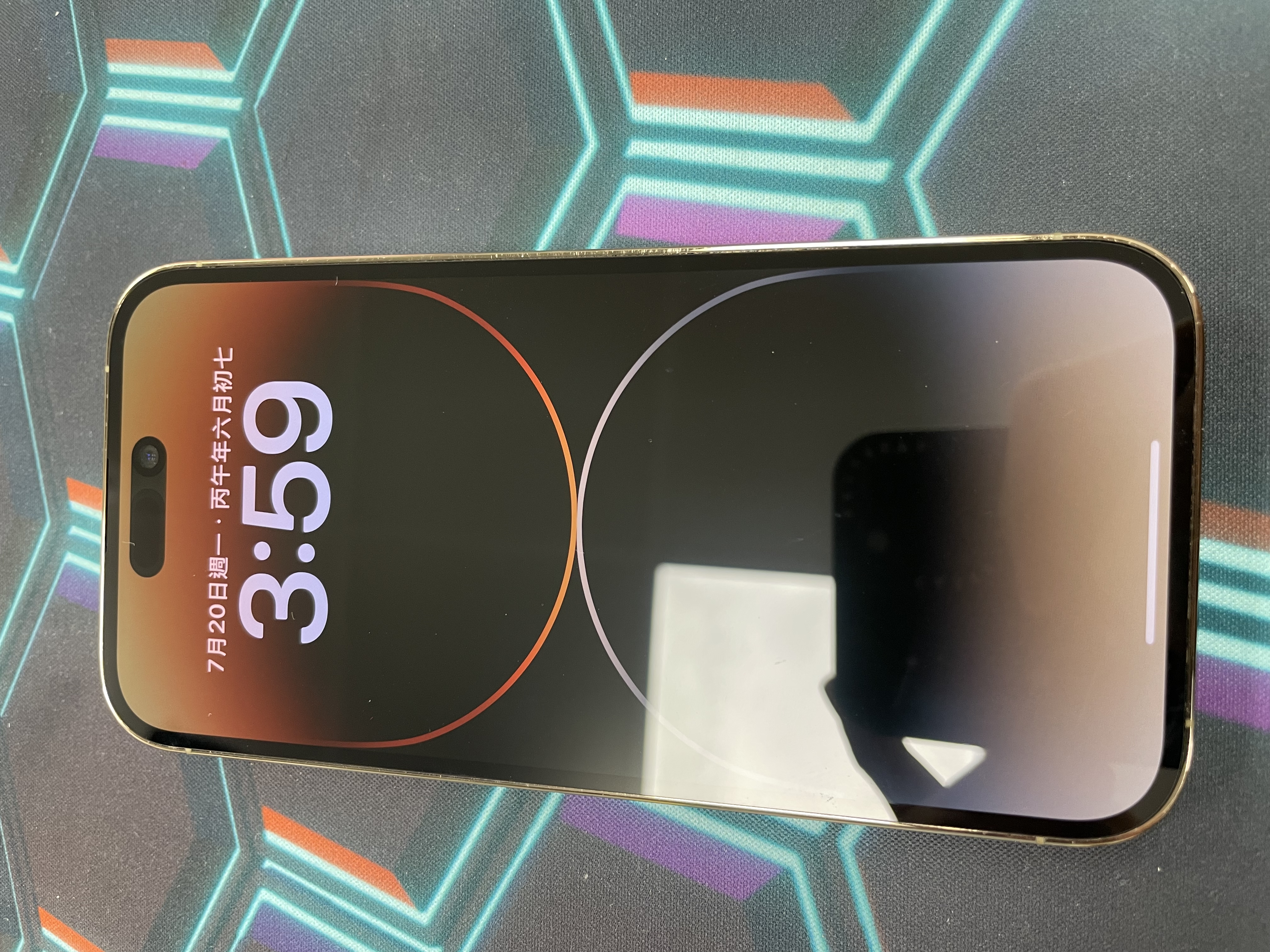 *7093 14 Pro 勁靚機 128GB 電77 金色 gold