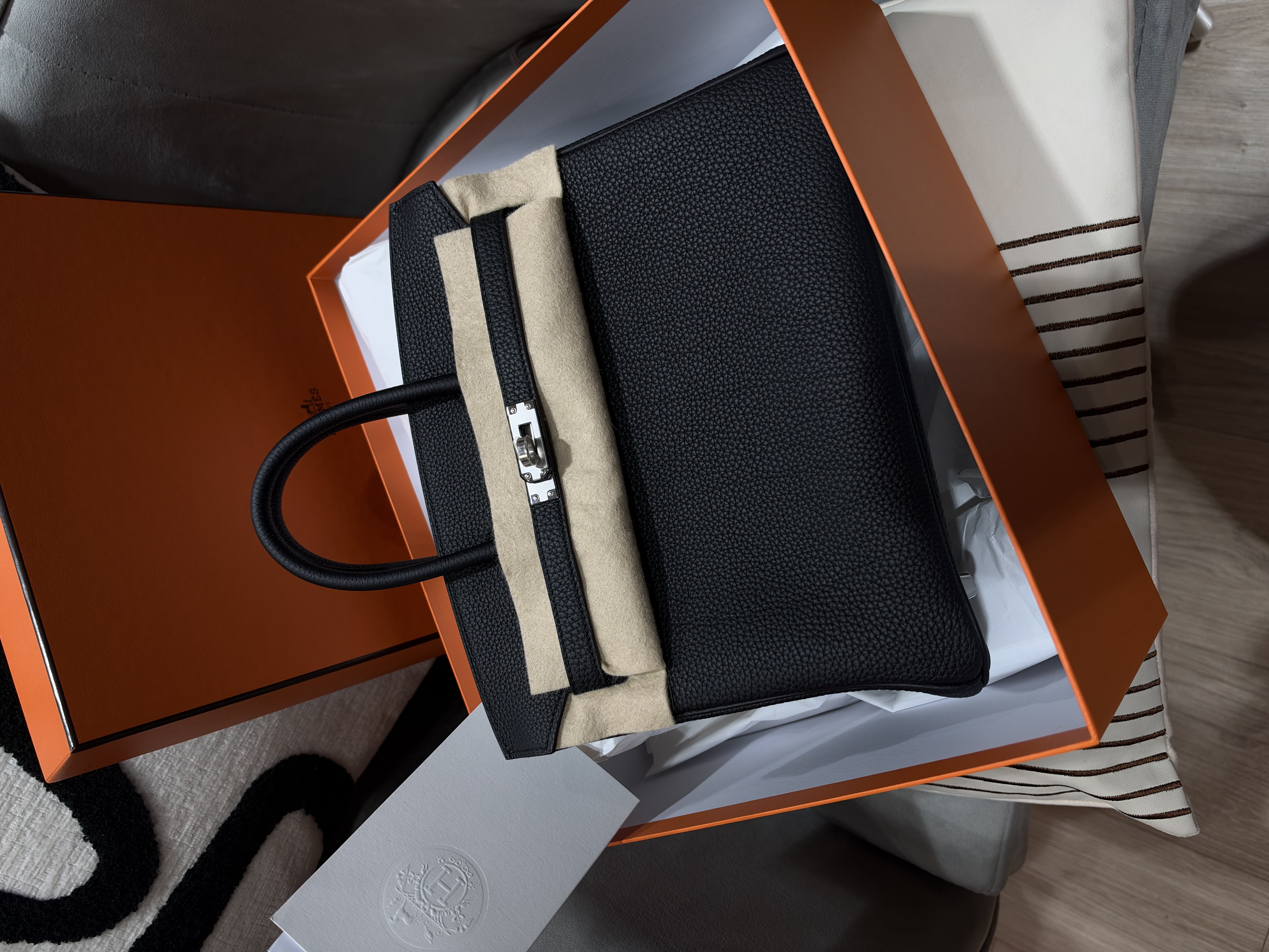 全新Hermes Birkin 25 Stamp G 黑色銀扣 100%Authentic, Brand New 全新 ☑️ 26年10月專門店收據☑️Key Lock☑️Dust bag☑️Box