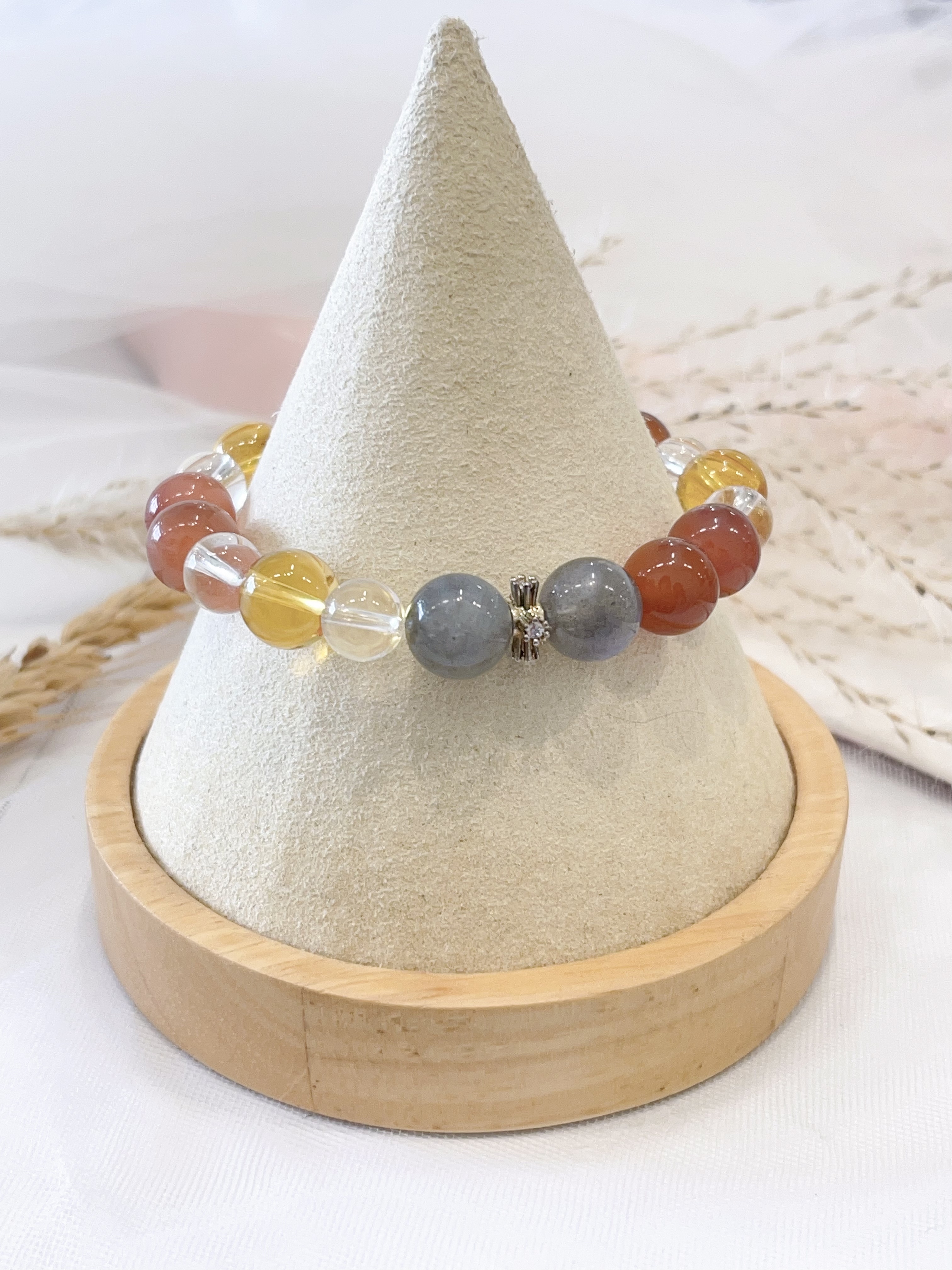 🌙 彩光守护 · 月光石 × 红玛瑙 × 白水晶 × 黄水晶手串  Moonstone & Carnelian & Clear Quartz & Citrine Bracelet
