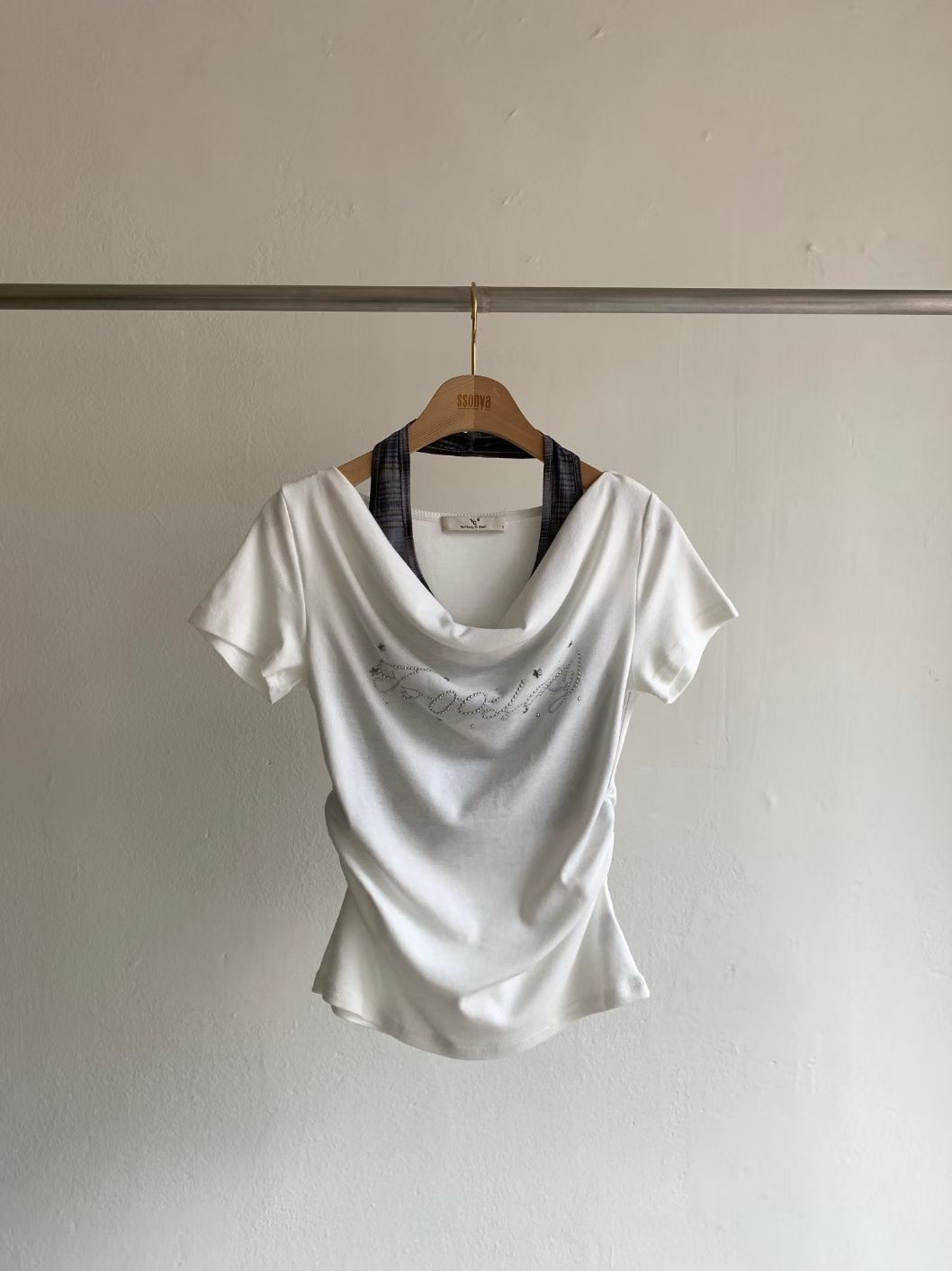 韓國格仔吊帶閃閃英文字假兩件